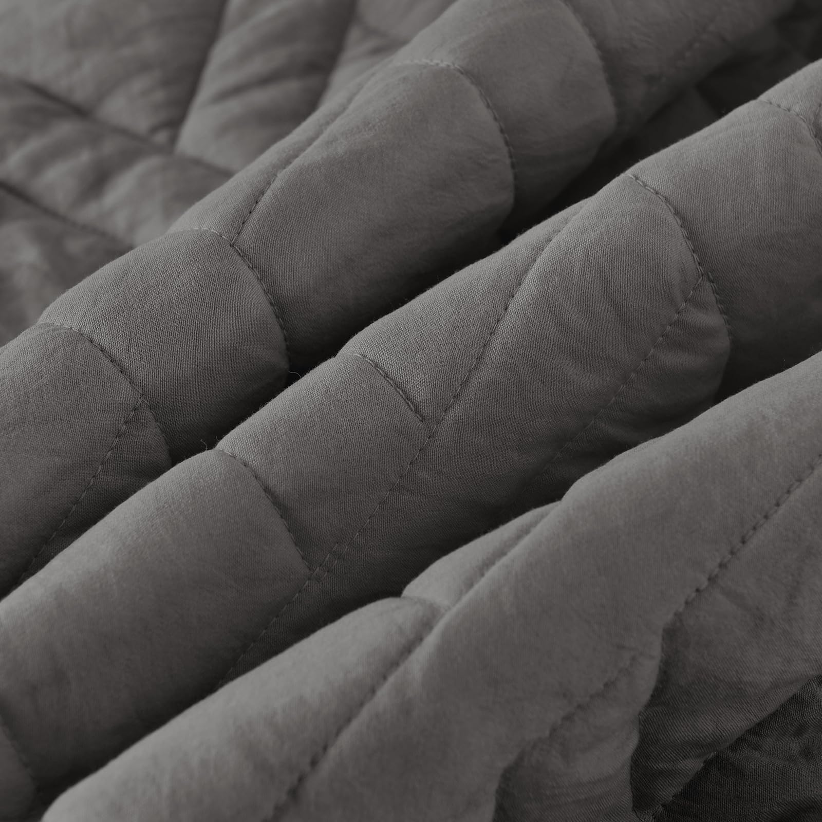 Quilt Size Lightweight Quilt for Summer Ultra-Soft Microfiber Modern Style Quilted Clouds Pattern Bedspread Quit Set 3 Pieces(1 Quilt and 2 Pillow Shams)