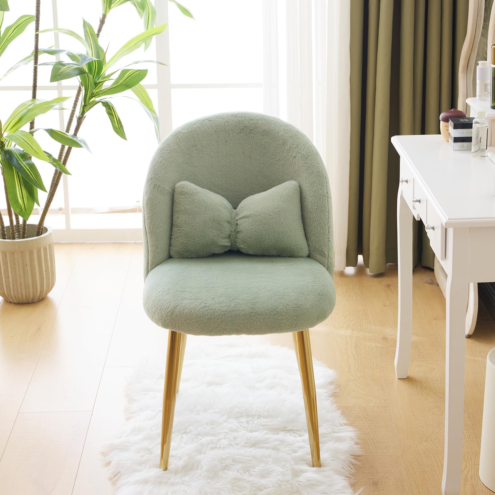 Cute, non-wheeled desk chair with backrest, fluffy cushion, cozy makeup chair with adjustable golden legs