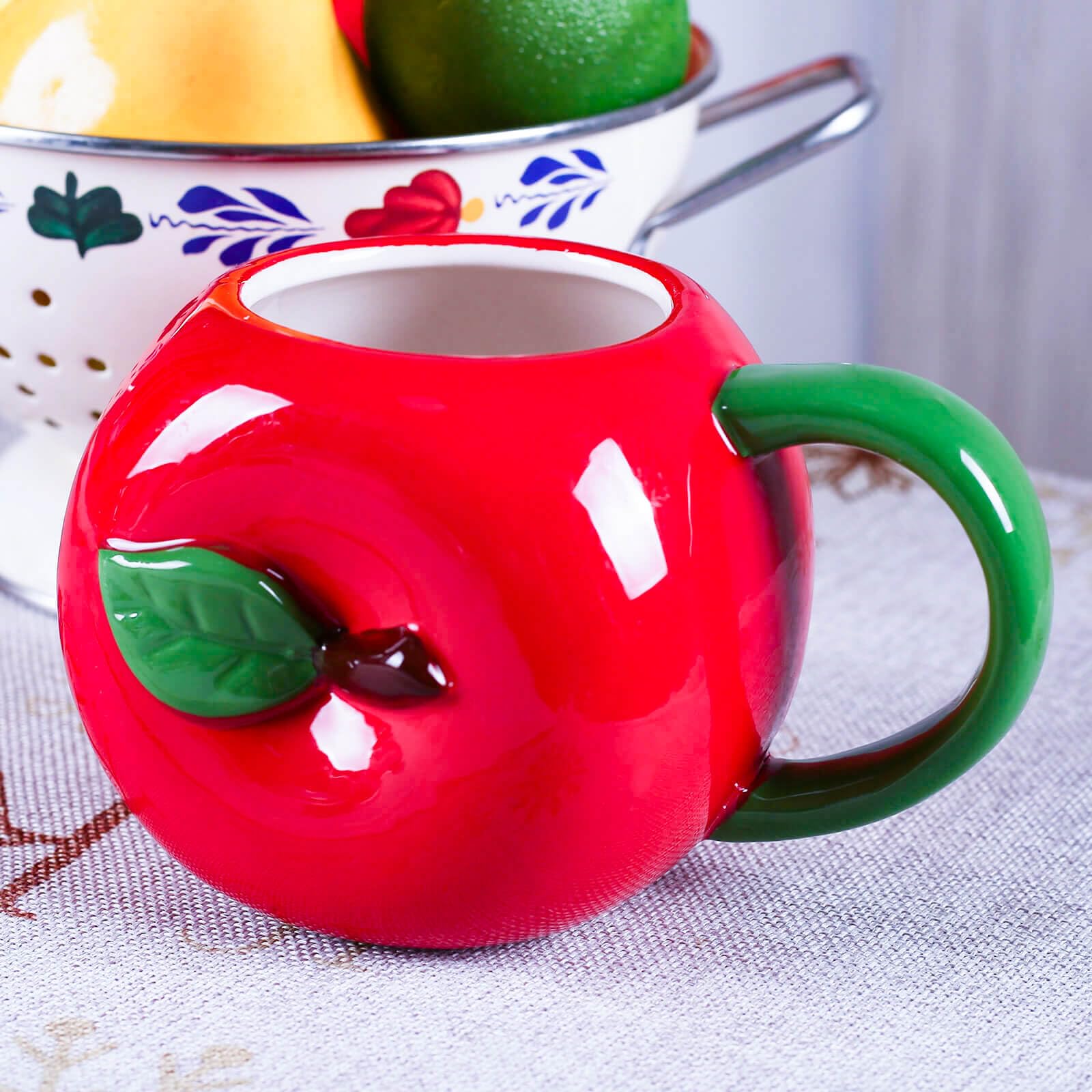 Ceramic Creative Porcelain Fruit Cup with Handle