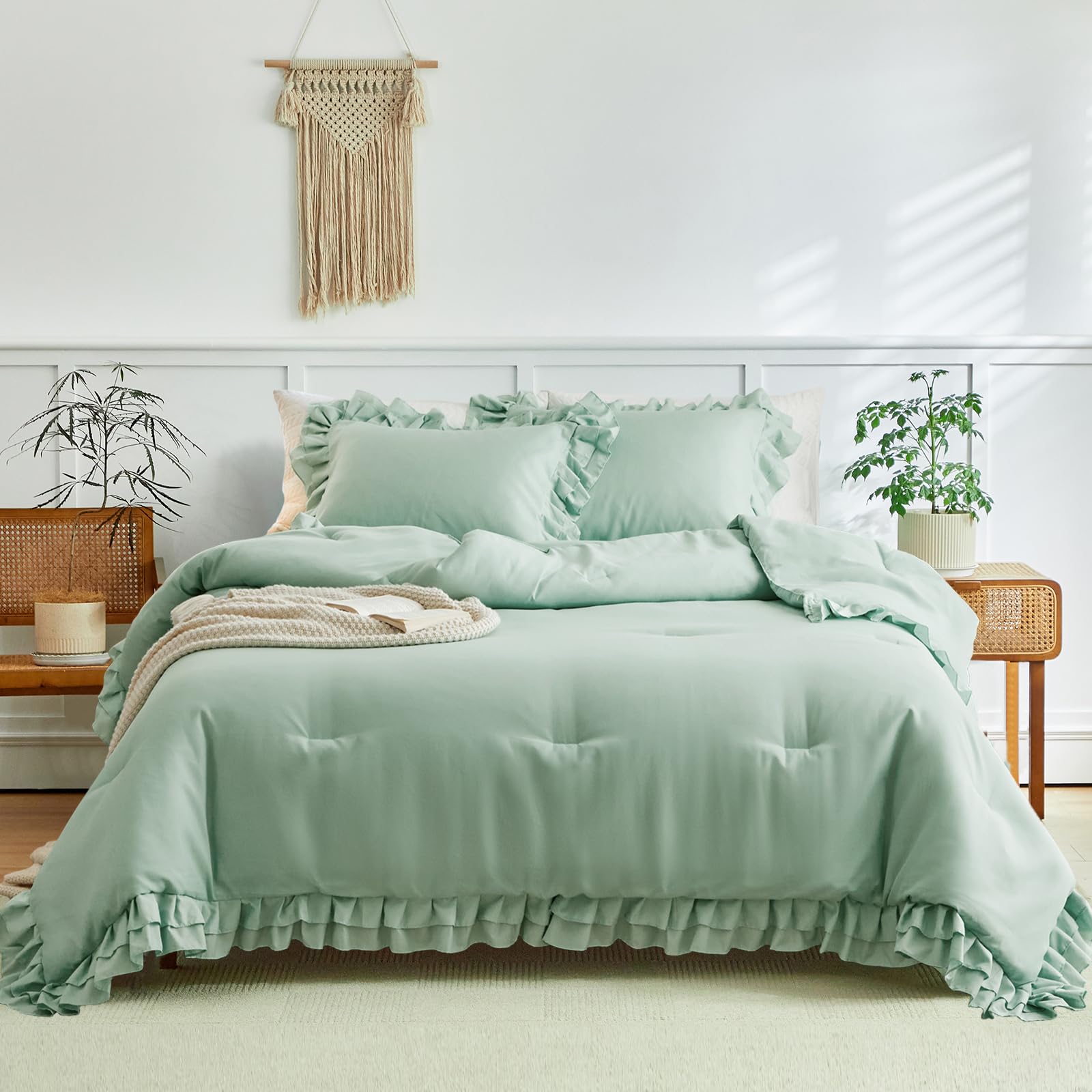 Ruffled Comforter Set Twin Size, 3 Pieces (1 Ruffled Comforter and 2 Pillowcases) Shabby Chic Style with 2 Layers Ruffle, Solid Color Lightweight Soft Fluffy Bedding Sets