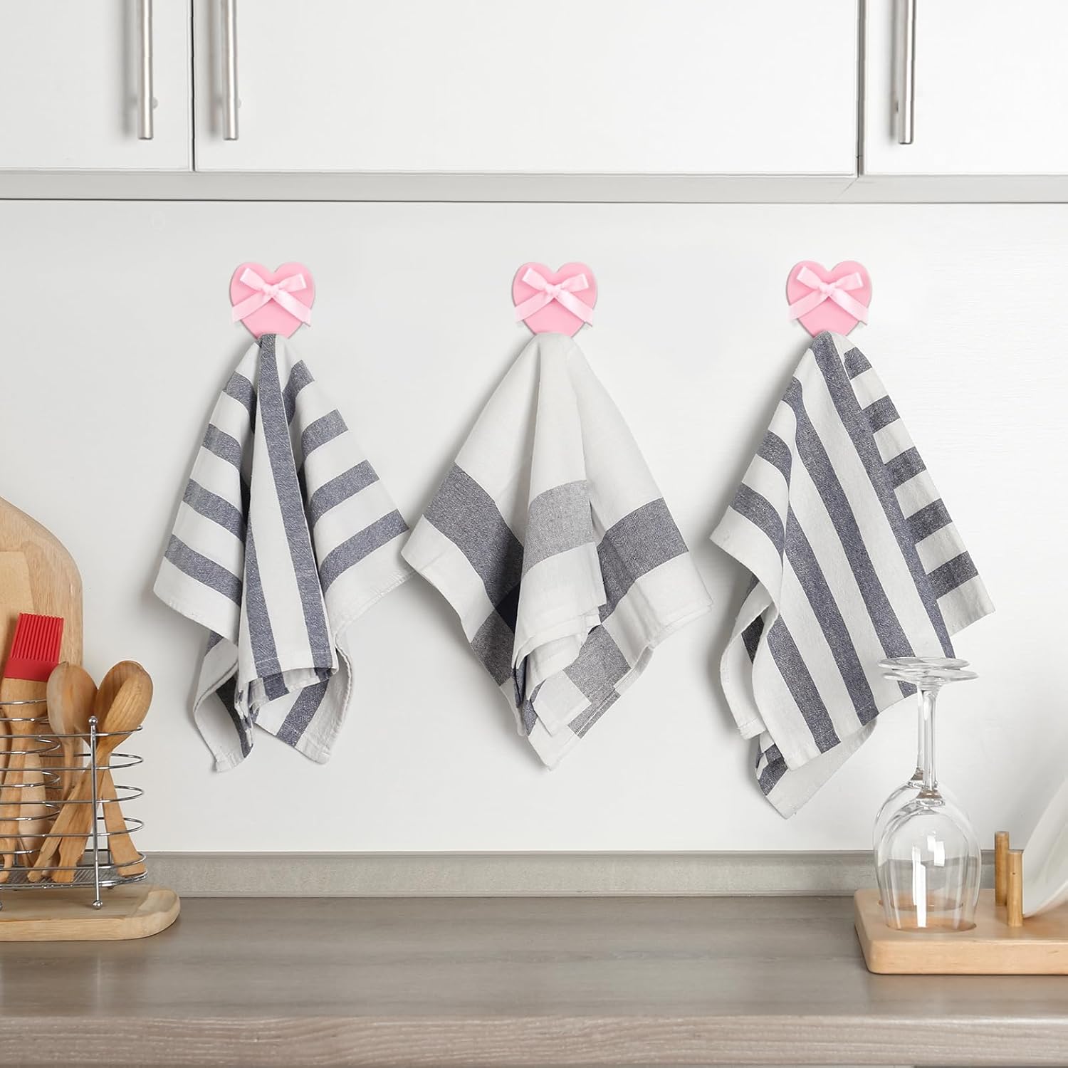 Pink Bow Hooks for Wall Heart Shaped Coquette Wall Decor Stainless Steel Strong Adhesive Hook for Bedroom Home Kitchen Bathroom 12 Pcs