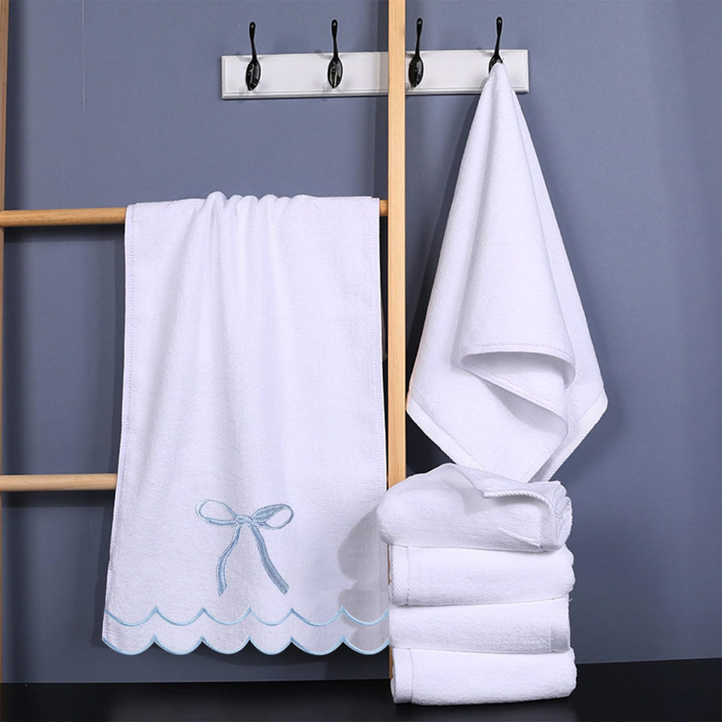 Cute 4 Set Coquette Bow Bath Towels Set 2 Bath Towels 2 Hand Towels Soft Embroidered Preppy Decorative Scalloped Towels for Bathroom
