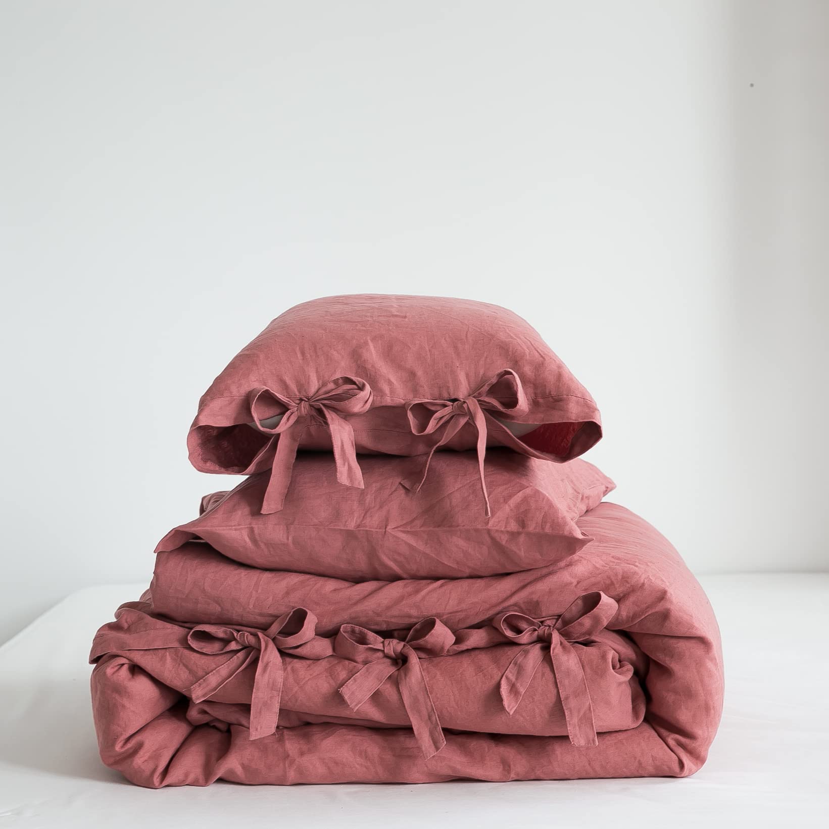 The 100% Linen Duvet Cover Set, 3 Pieces Belgian Flax Breathable Bedding,(1 Comforter Cover+2 Pillowshams) with Tie Closure Style