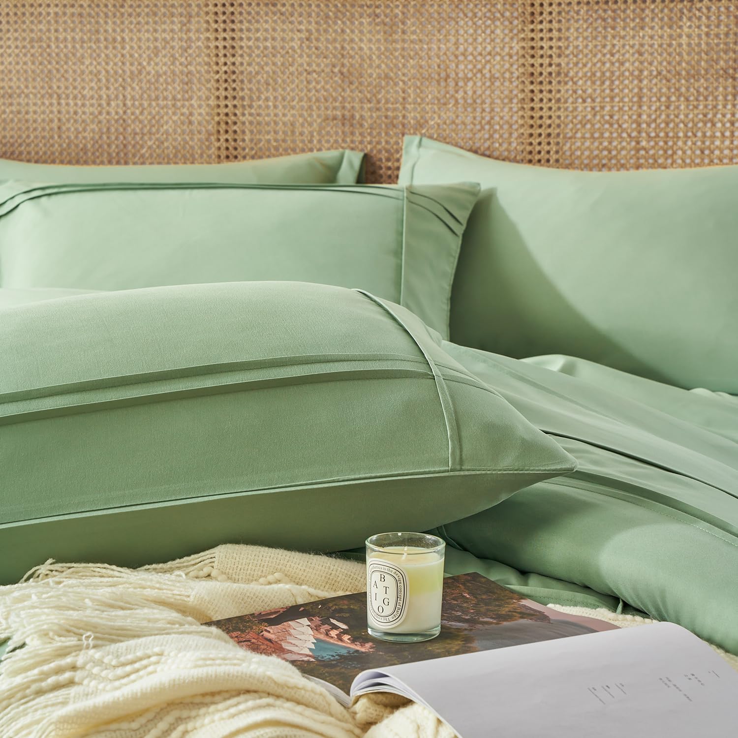 Comforter Set 7 Piece Bed in a Bag, Grid Pinch Pleat Bedding Set, Striped Textured Soft Microfiber Comforter with Sheet Set