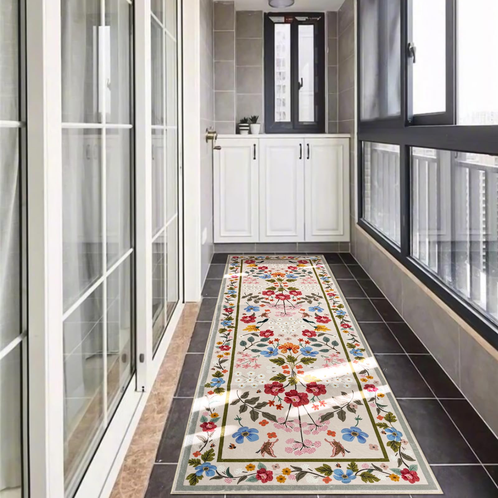 Washable Area Rug Non-Slip Area Rugs for Bedroom Soft Faux Wool Floral Rug with Rubber Backing Indoor Boho Area Rug