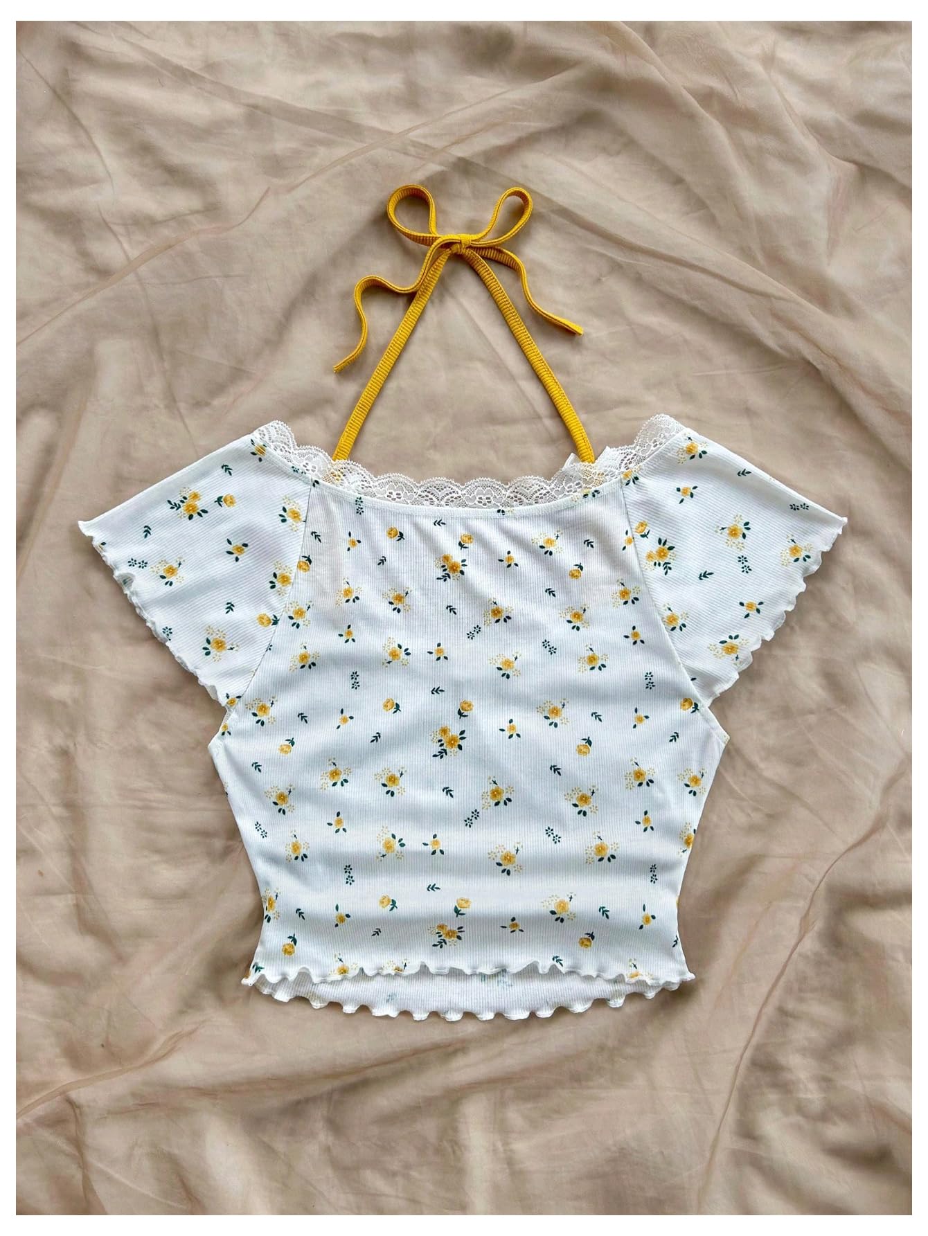 Women's Contrast Lace Halter Neck Lettuce Trim Casual Crop Tee Tops