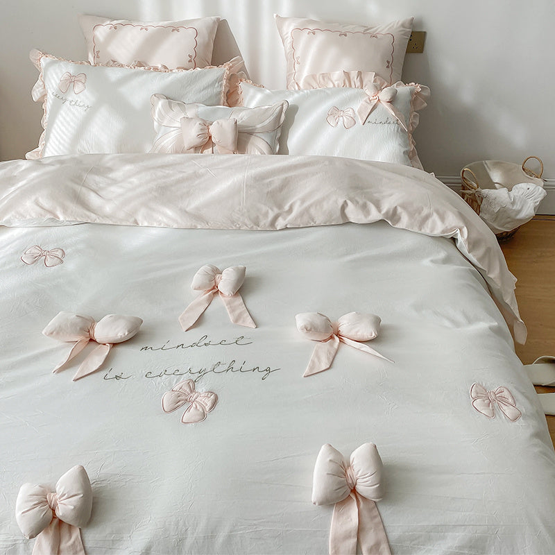 Four-piece Cotton Washed Three-dimensional Bow Bedding