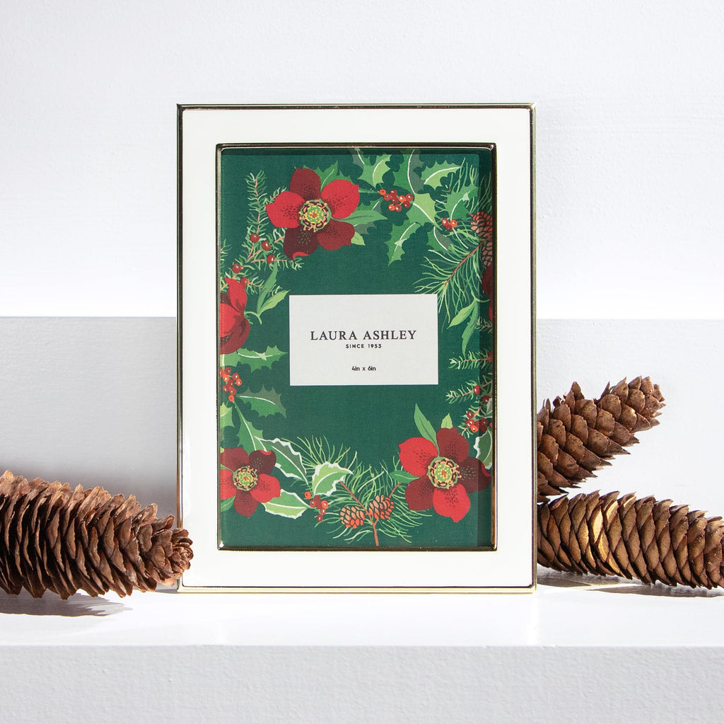 Enamel Picture Frame - Metal Edge with Easel, for Countertop, Counterspace, Tabletop Display, Bookshelf, Desk, Wall Décor, Photo Gallery