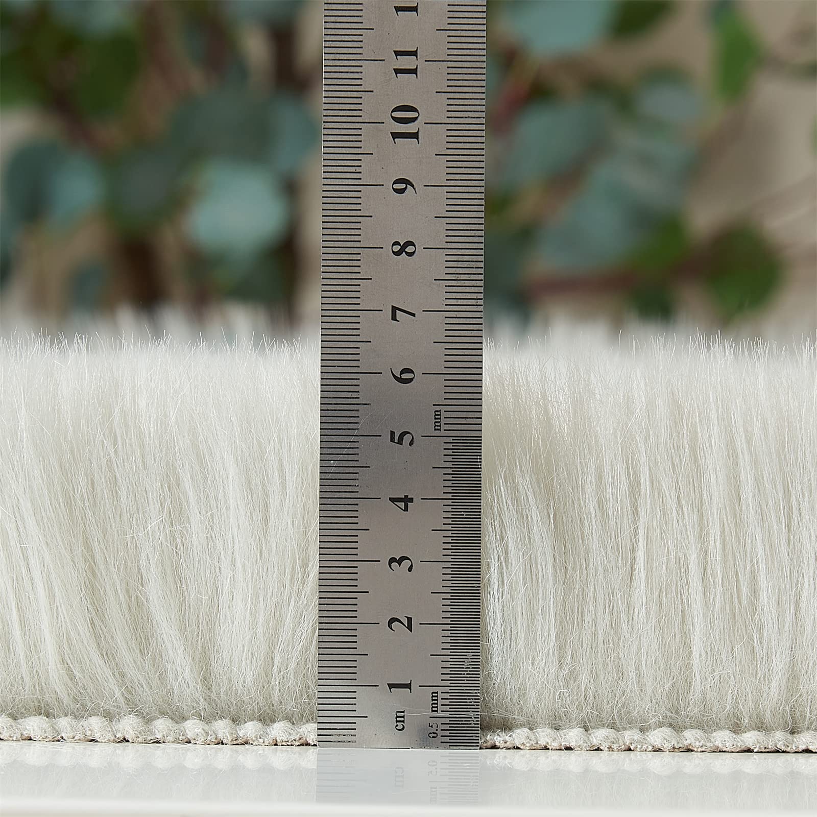 Ultra Soft Faux Fluffy/Fuzzy Shaggy Area Rug - Fur Chair Cover Seat Pad