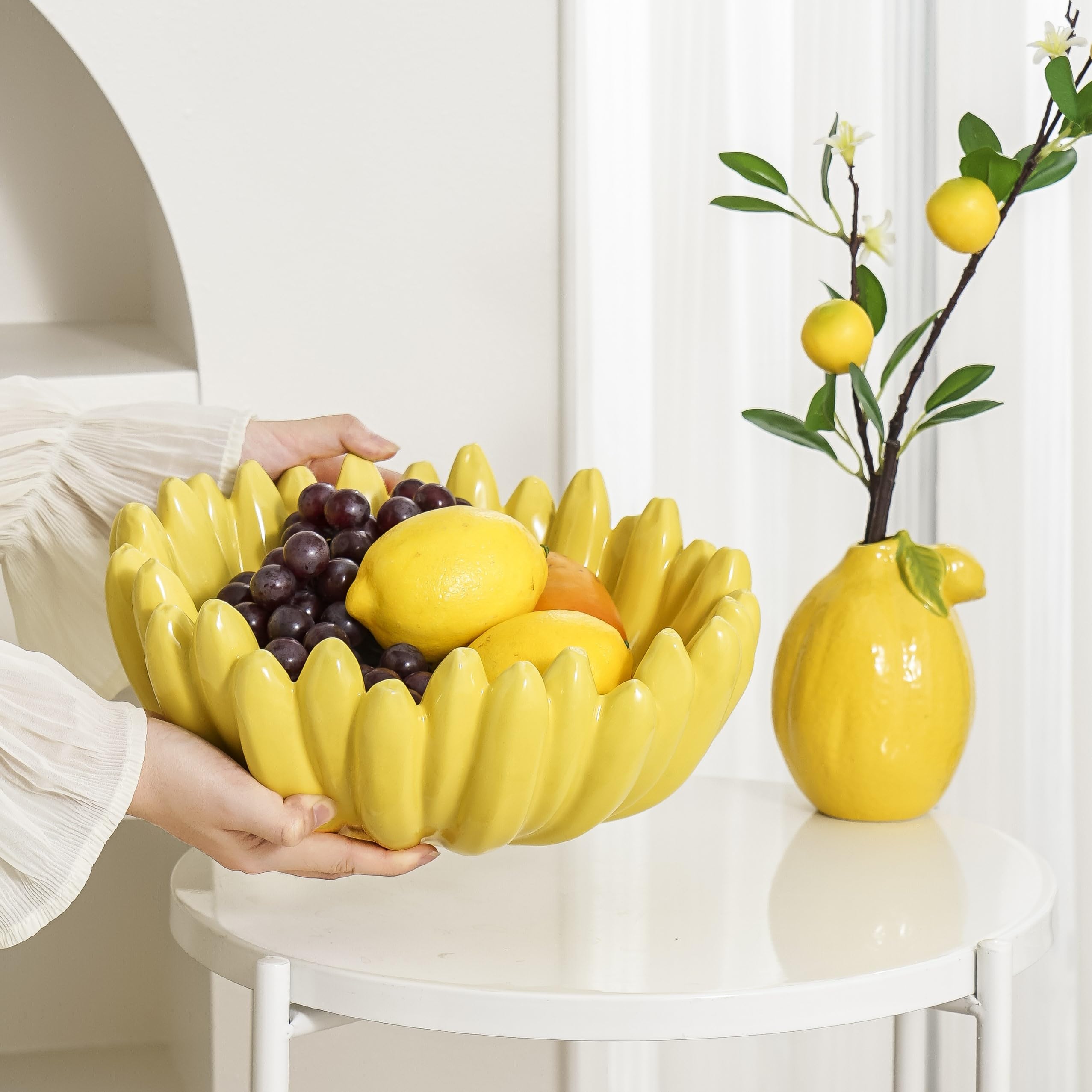 Ceramic Decorative Bowl Banana-Shaped Fruit Bowl