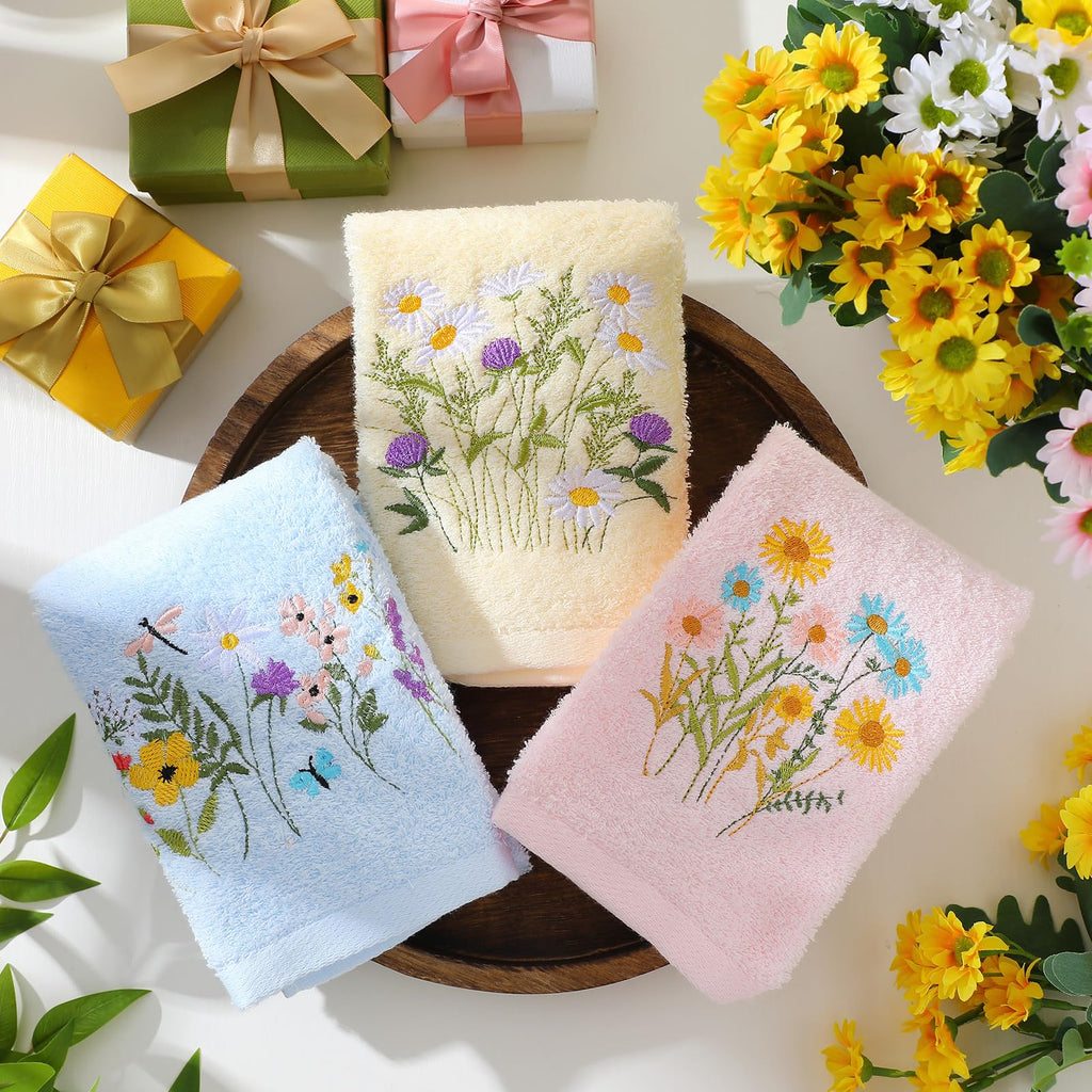 Rose Floral Hand Towels Farmhouse Pink Rose Bathroom Decor 14x29 Inch Embroidered Decorative Cute Summer Flowers Hand Towels Cotton Soft Absorbent Towels for Bathroom Kitchen