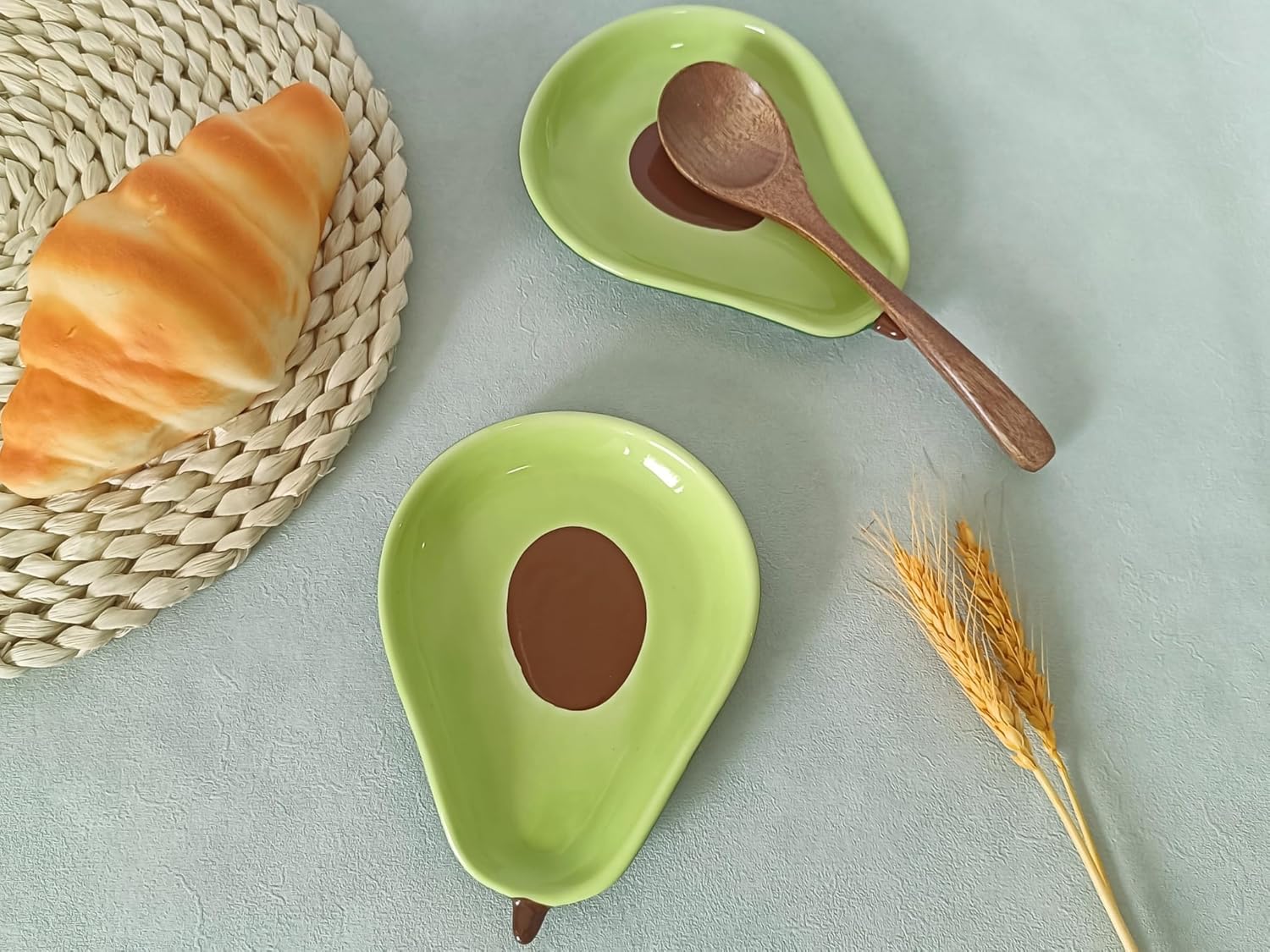 Ceramic Spoon Rest for Stove Top, Avocado Cute Spoon Rest for Kitchen Counter, Cooking Spoon Holder for Kitchen Counter, Utensil Rest