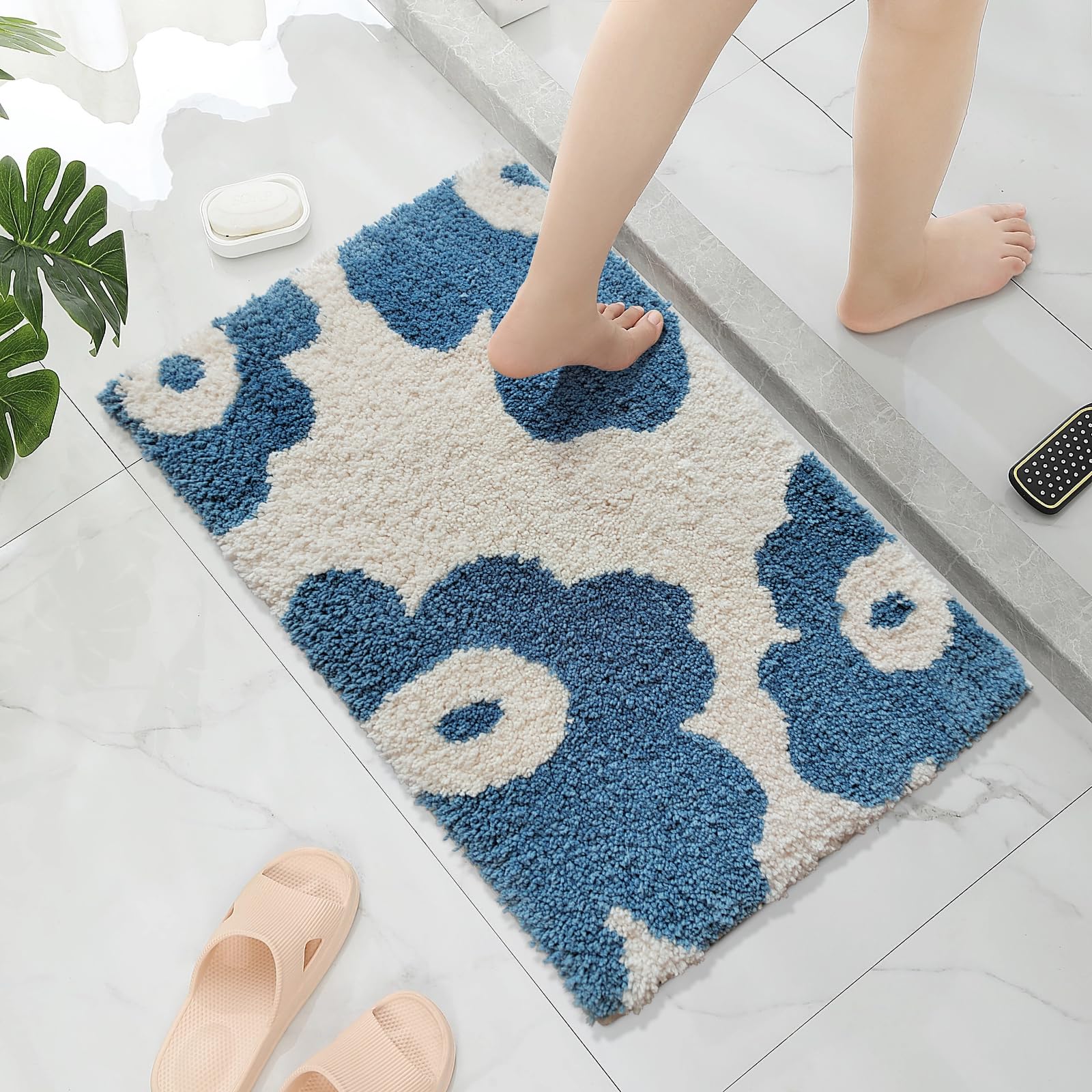 Cute Bath Mat for Bathroom Soft Super Absorbent Non Slip TPR Backing, Quick Drying, Machine Washable Bath