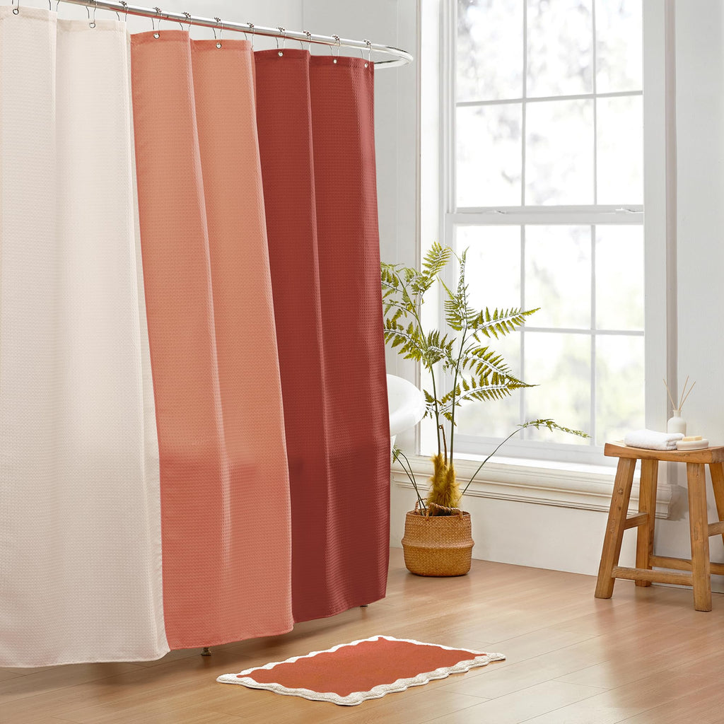 Wavy Bath Mat with Scalloped Ripple Design, Microfiber Absorbent Non Slip Tufted Rug