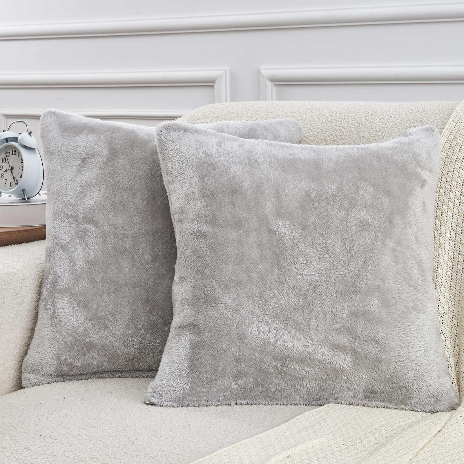 Faux Fur Pillow Cases Set of 2, Luxury Ultra Soft Fuzzy Pillowcases, Fluffy Plush Velvet Pillow Covers with Zipper, Cozy Warmth and No Shedding