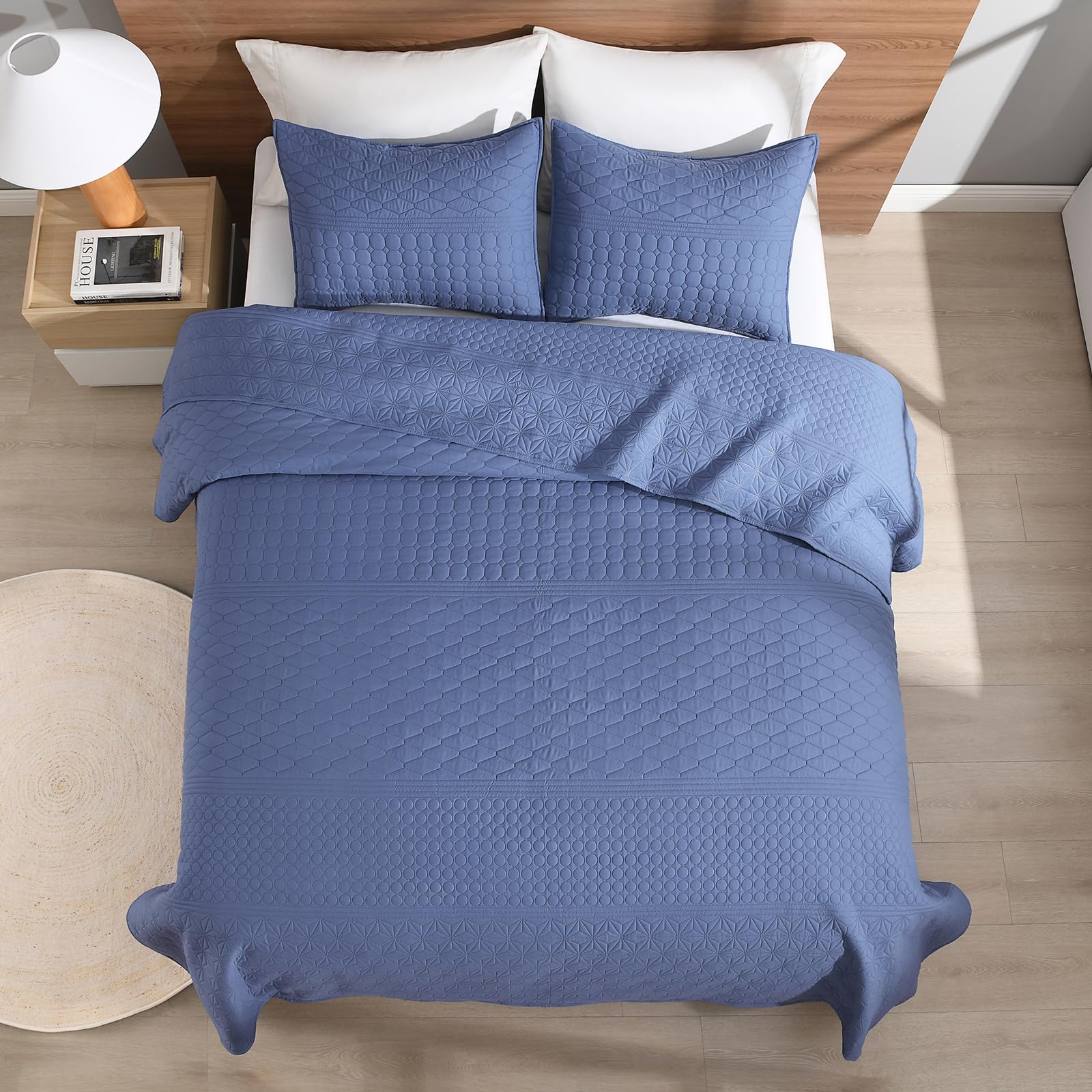 Quilt Size Lightweight Quilt for Summer Ultra-Soft Microfiber Modern Style Quilted Clouds Pattern Bedspread Quit Set 3 Pieces(1 Quilt and 2 Pillow Shams)