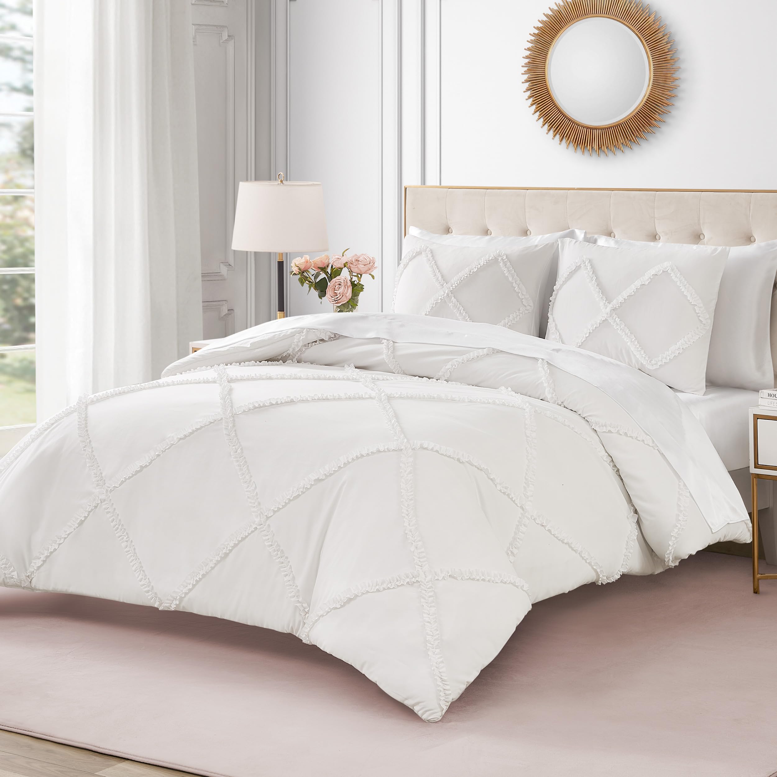Juicy Couture Diamond Queen Comforter Set - Ruffle 3-Piece Machine Washable Reversible Bedding Comforter Set