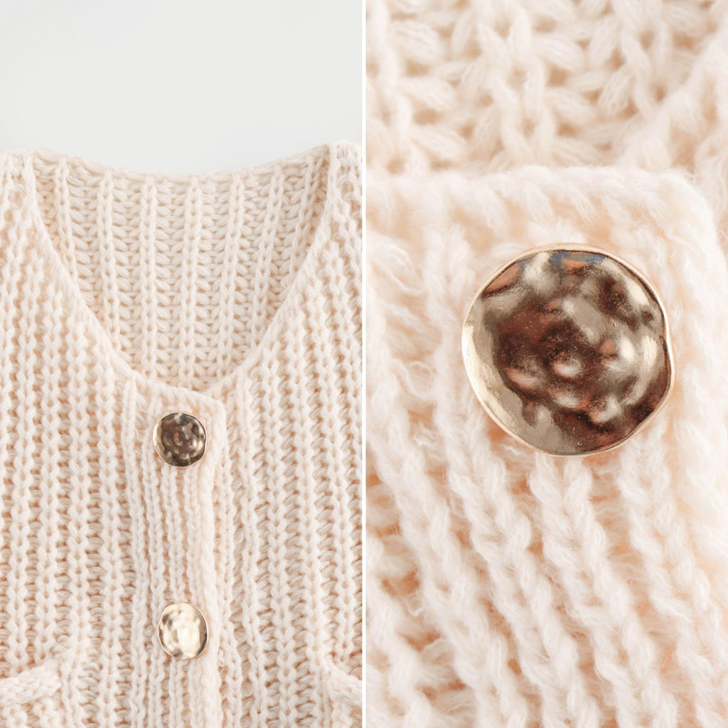 Women's Cropped Sweater Vest Cute Crewneck Button Down Sleeveless Crop Knit Cardigan with Pocket