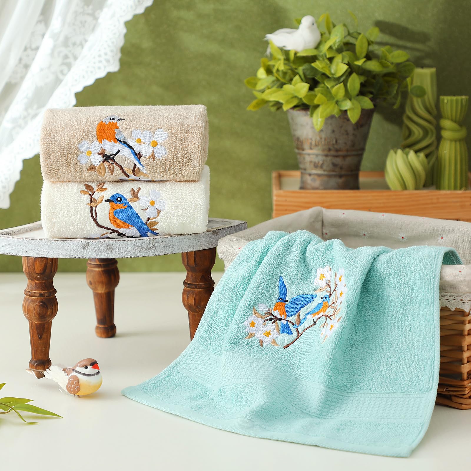 Rose Floral Hand Towels Farmhouse Pink Rose Bathroom Decor 14x29 Inch Embroidered Decorative Cute Summer Flowers Hand Towels Cotton Soft Absorbent Towels for Bathroom Kitchen