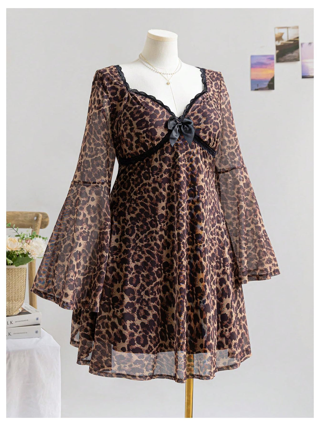 Women's Plus Size Lace Leopard Print Bell Sleeve Bow Front Dress Mini