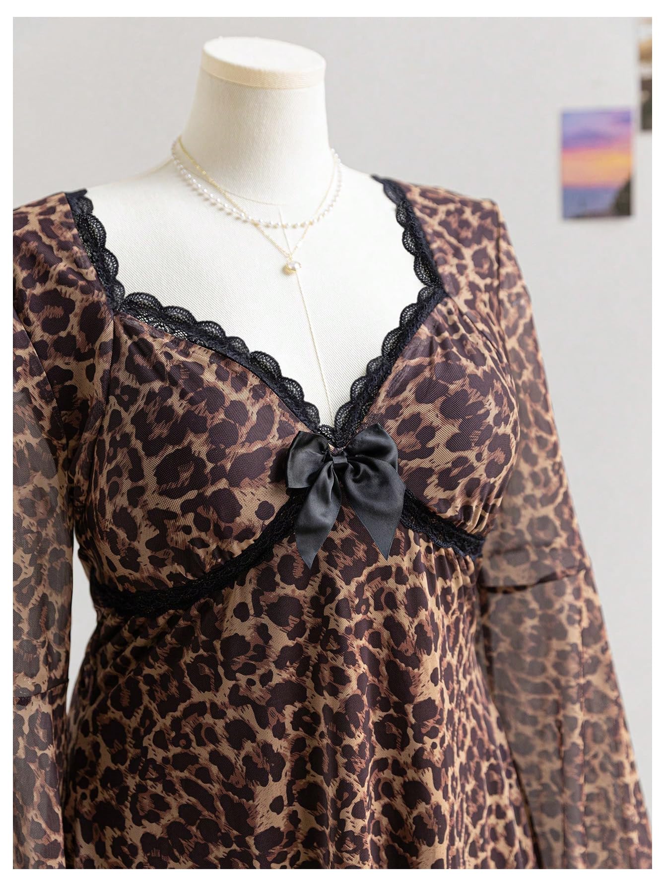 Women's Plus Size Lace Leopard Print Bell Sleeve Bow Front Dress Mini