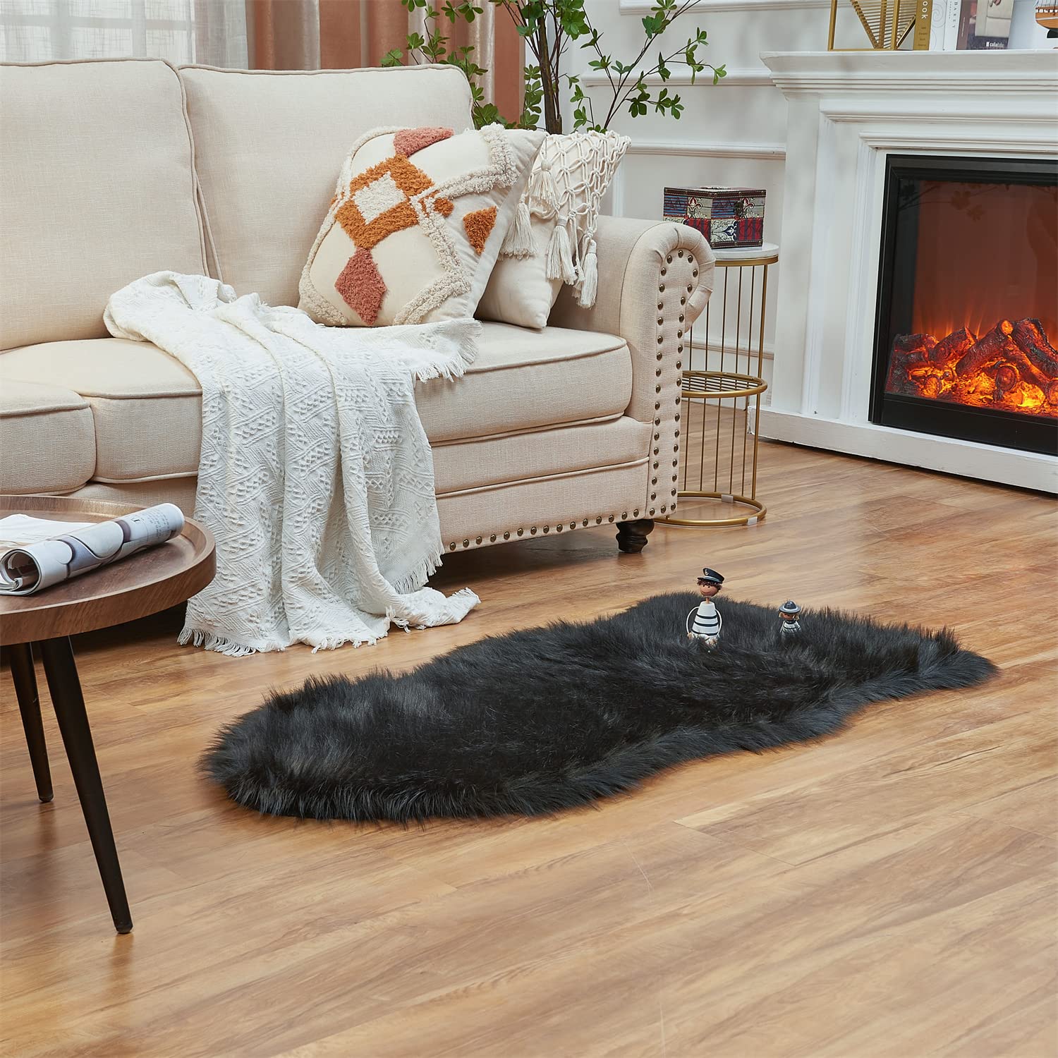 Ultra Soft Faux Fluffy/Fuzzy Shaggy Area Rug - Fur Chair Cover Seat Pad