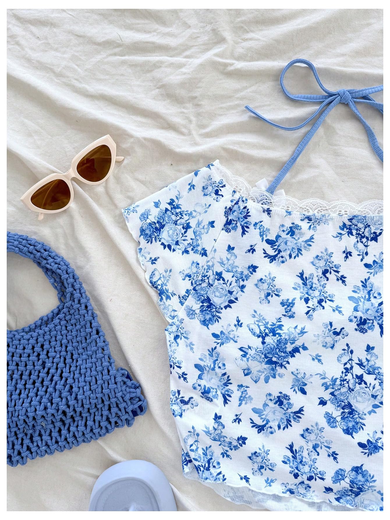 Women's Contrast Lace Halter Neck Lettuce Trim Casual Crop Tee Tops