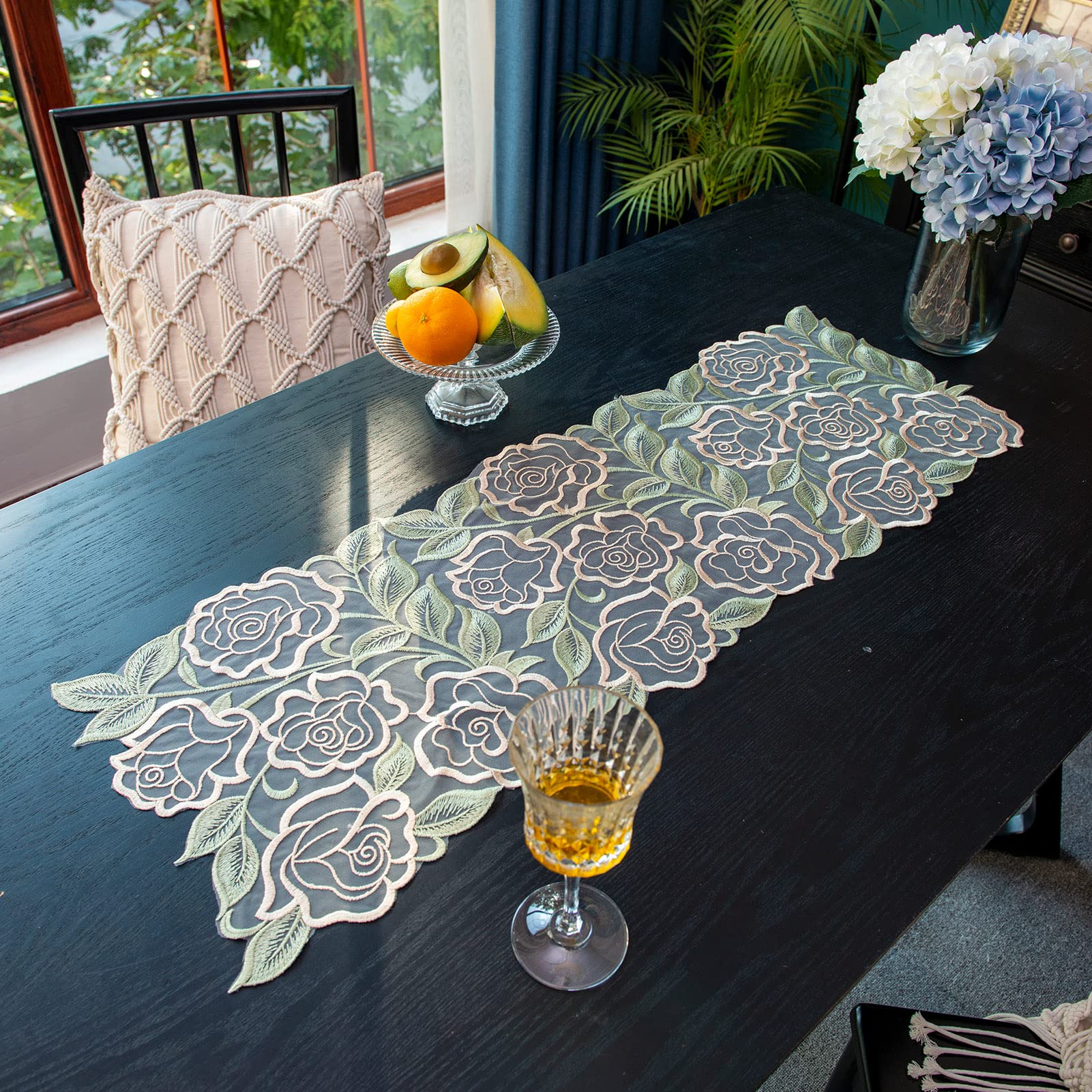 Lace Table Runner Macrame Vintage Flower Dresser Scarf with Exquisite Embroidery Table Runners