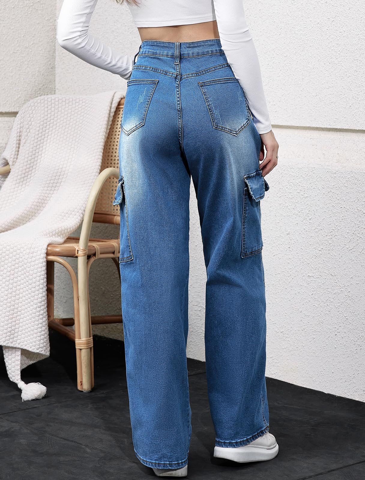 Y2K High-Waisted Baggy Jeans â€?Stretch Wide-Leg Denim