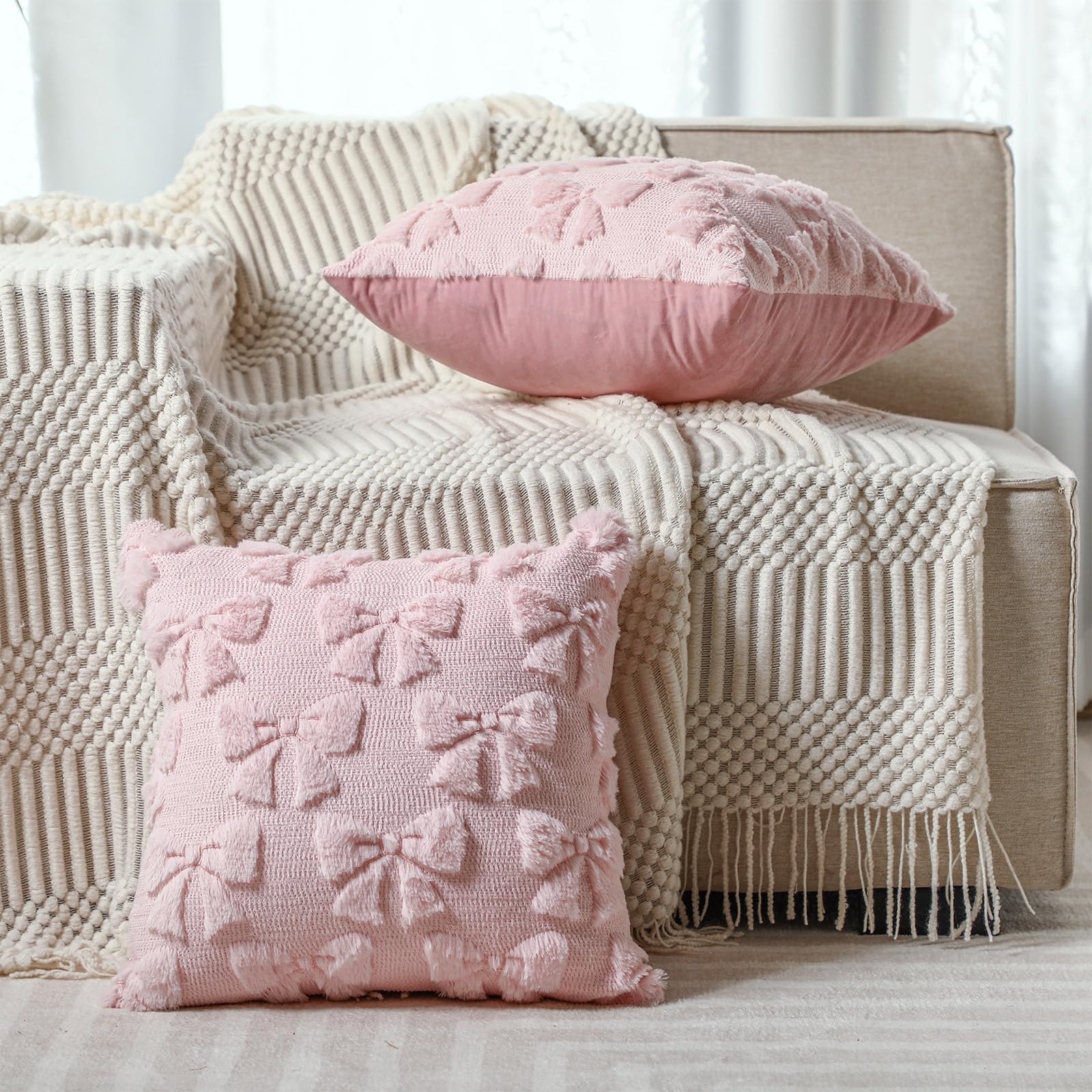 Coquette Bow Pillow Covers - Set of 2 Room Decor Cute Faux Fur Soft Pillow Covers Fluffy Plush Aesthetic Pillow Covers for Bed Sofa Couch Covers 18x18