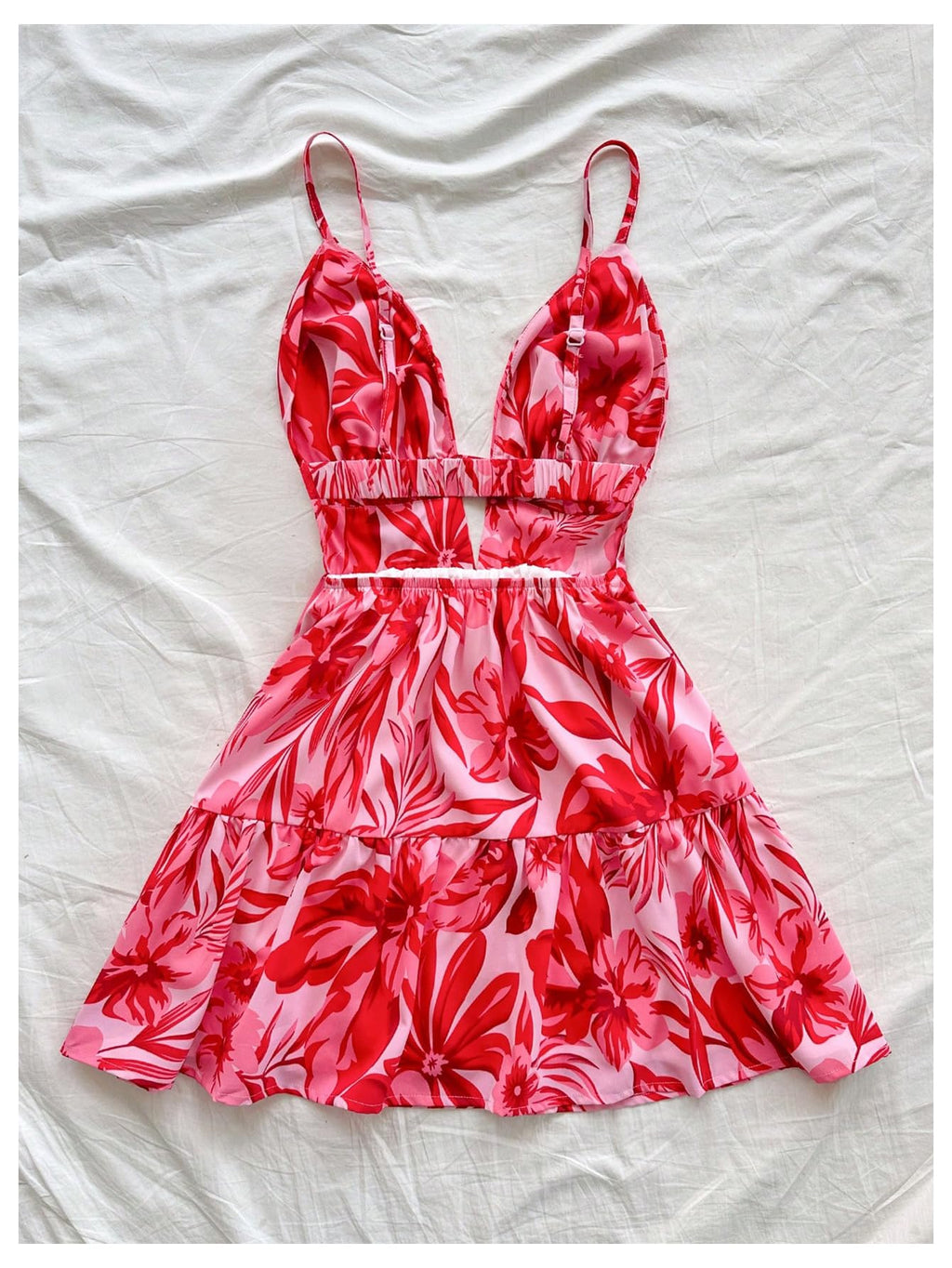 Women's Sleeveless Butterfly Print Cut Out V Neck Tiered Mini Cami Dresses