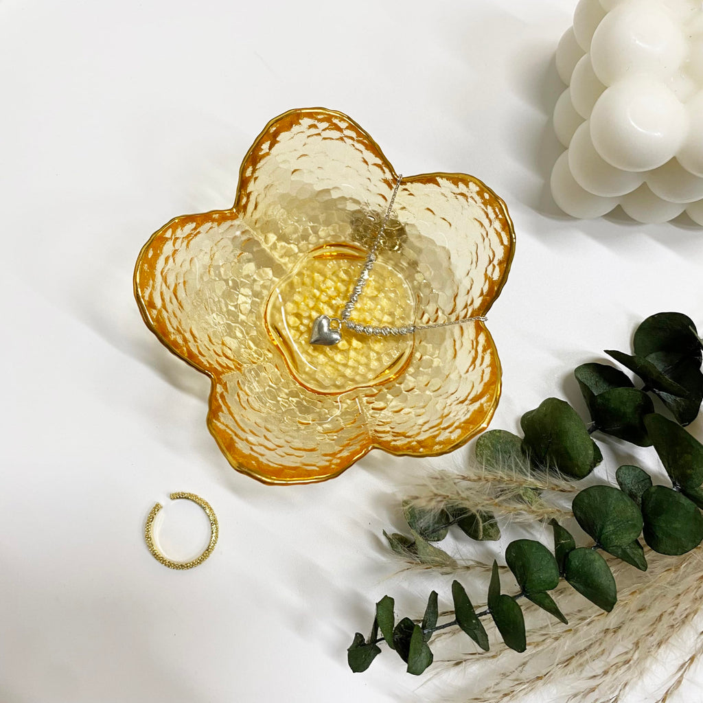 Flower Ring Dish Jewelry Tray, Decorative Glass Trinket Dish, Modern Accent Tray for Vanity Home Décor