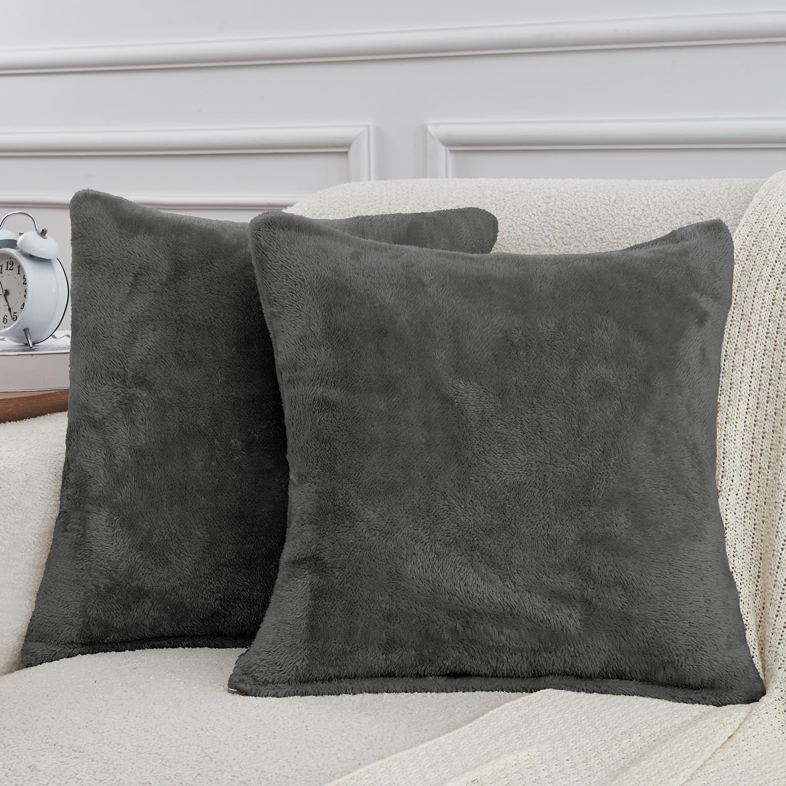 Faux Fur Pillow Cases Set of 2, Luxury Ultra Soft Fuzzy Pillowcases, Fluffy Plush Velvet Pillow Covers with Zipper, Cozy Warmth and No Shedding