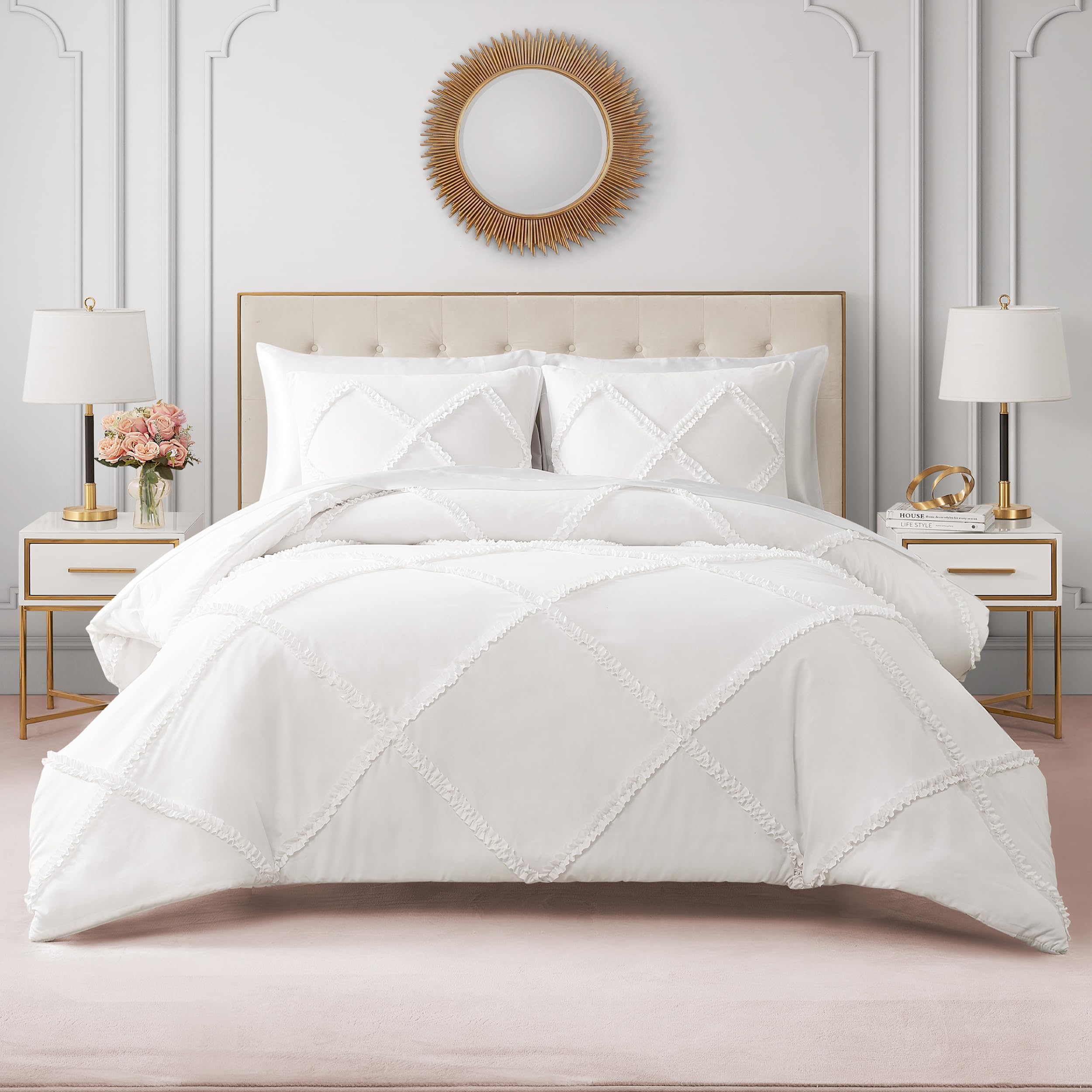 Juicy Couture Diamond Queen Comforter Set - Ruffle 3-Piece Machine Washable Reversible Bedding Comforter Set