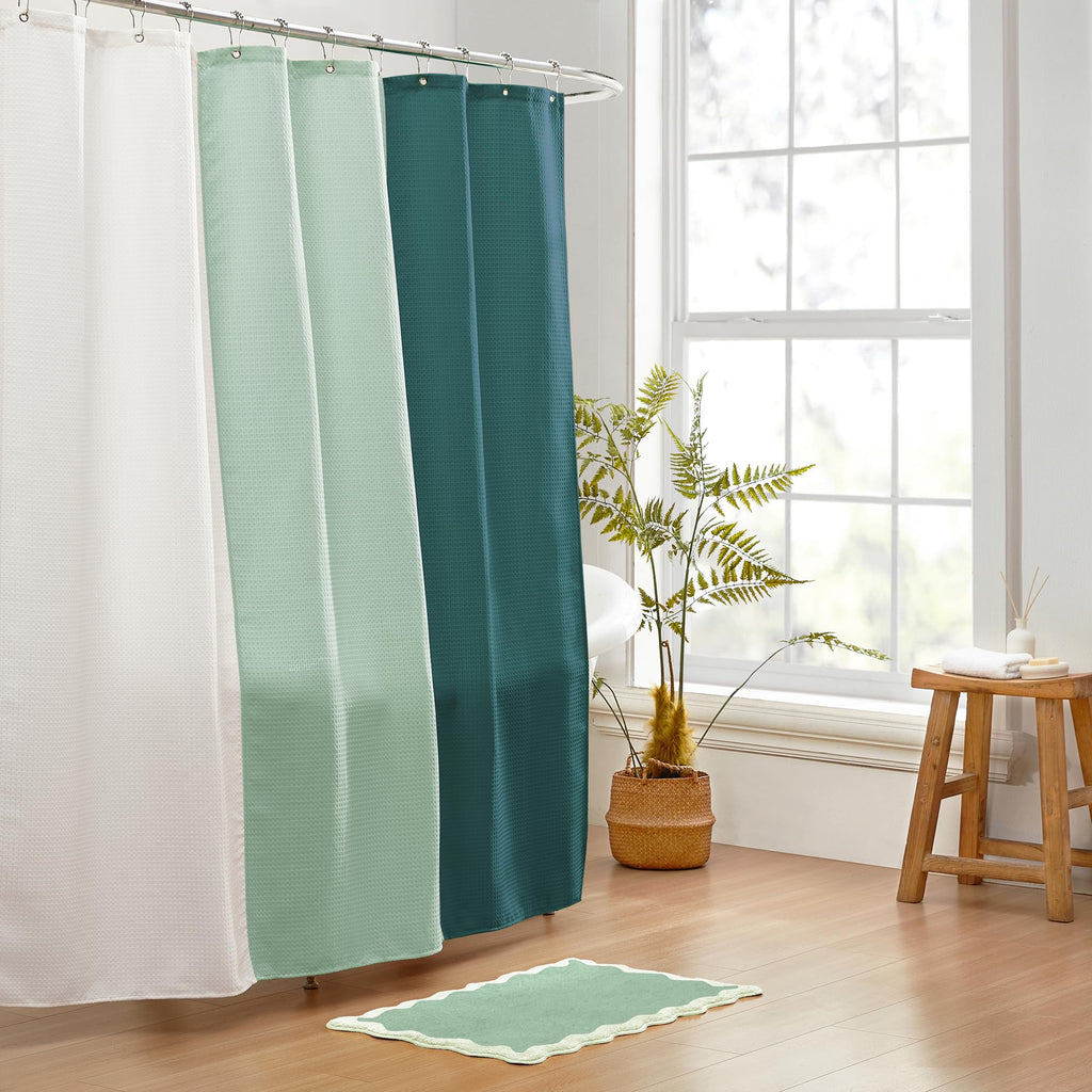 Wavy Bath Mat with Scalloped Ripple Design, Microfiber Absorbent Non Slip Tufted Rug