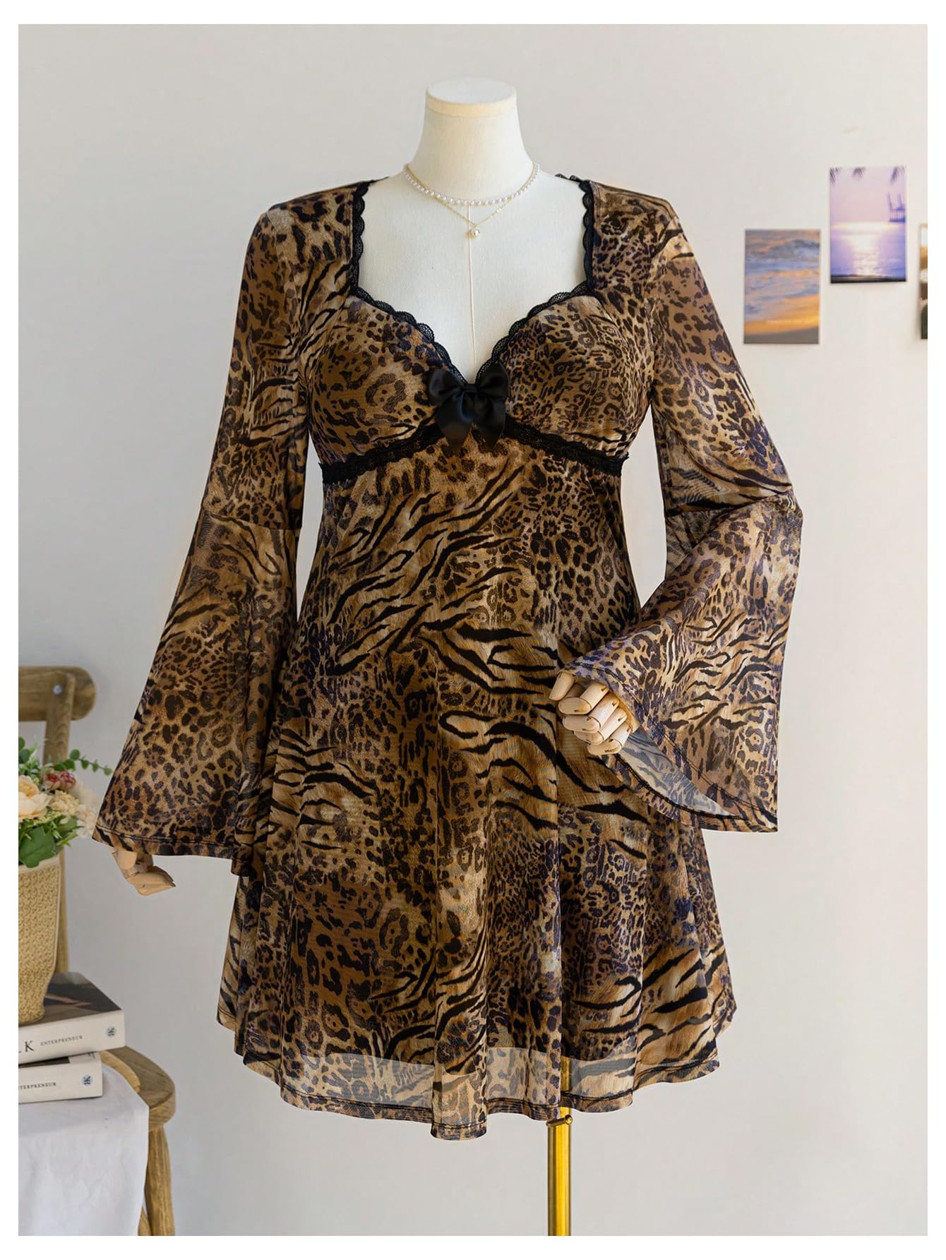 Women's Plus Size Lace Leopard Print Bell Sleeve Bow Front Dress Mini