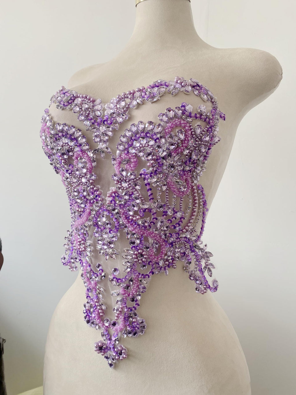 Handmade red/Blue/Gold/Green Rhinestones lace Bodice Applique Sewing Beads Crystal Trim Patches Accessory for Dress Clothes (Rose red)