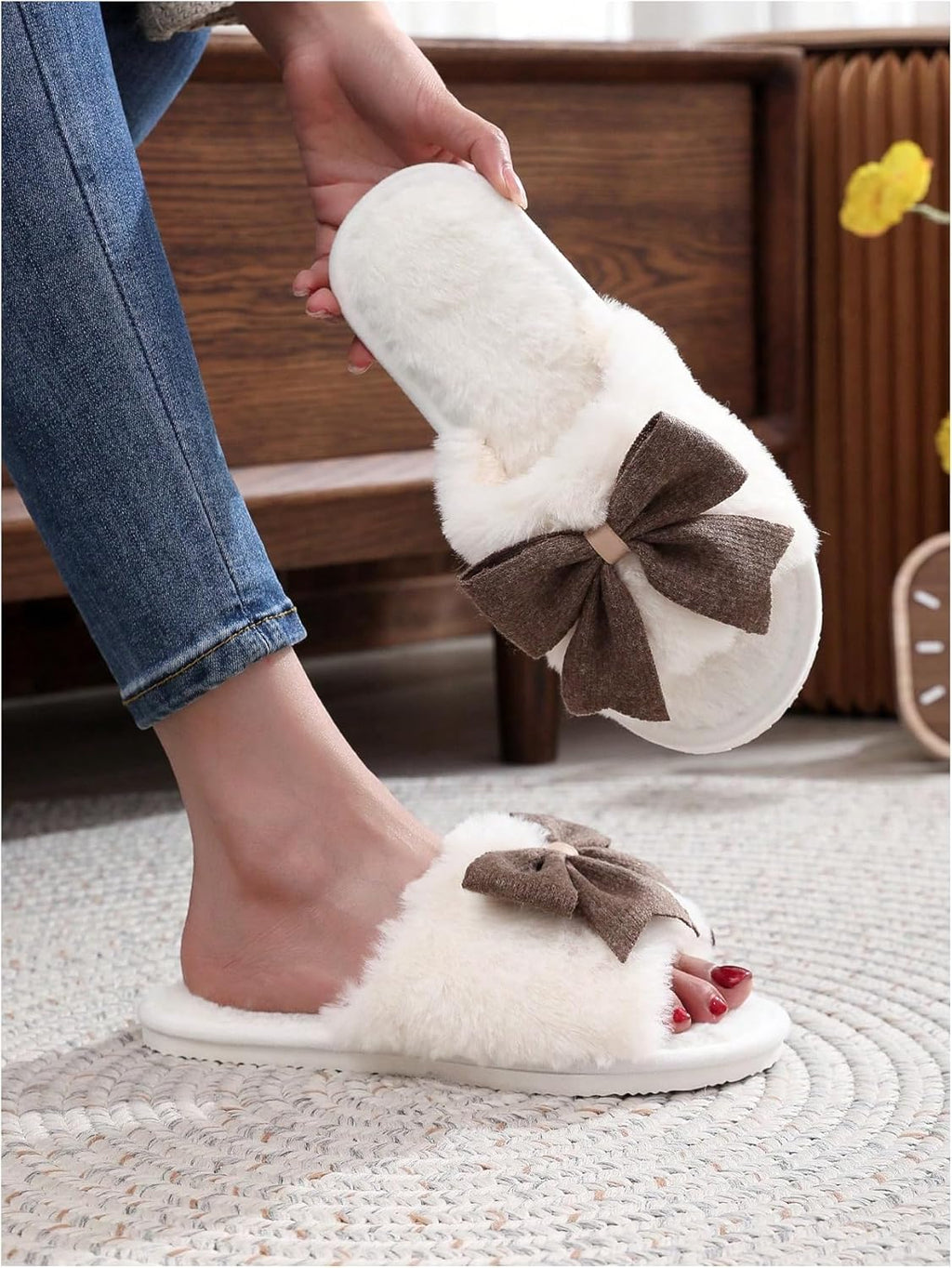 Women's Cute Bow Decor Fuzzy Open Toe Indoor Home Slippers Fashionable Warm Comfy Furry Outdoor Slippers