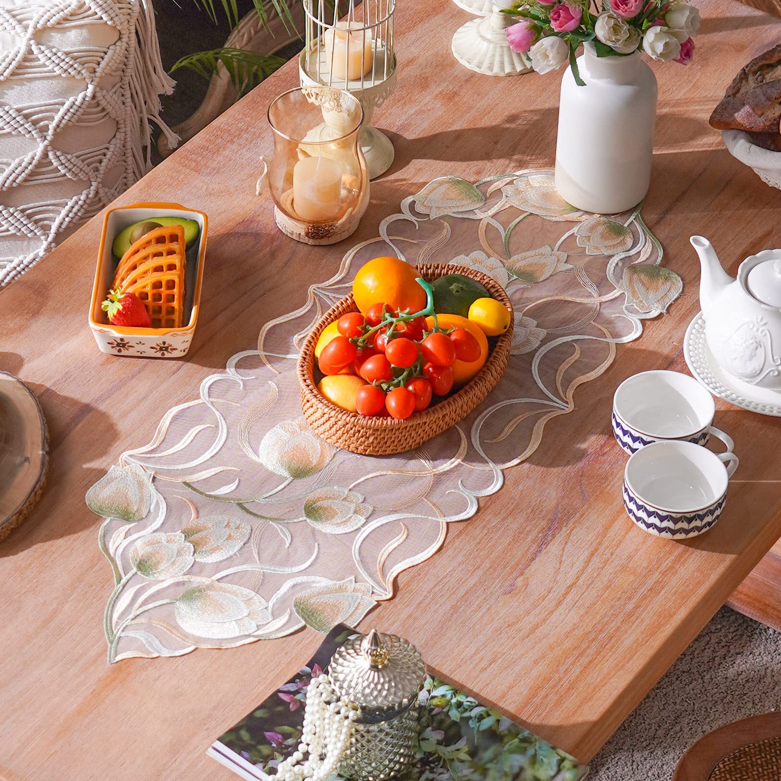 Lace Table Runner Macrame Vintage Flower Dresser Scarf with Exquisite Embroidery Table Runners