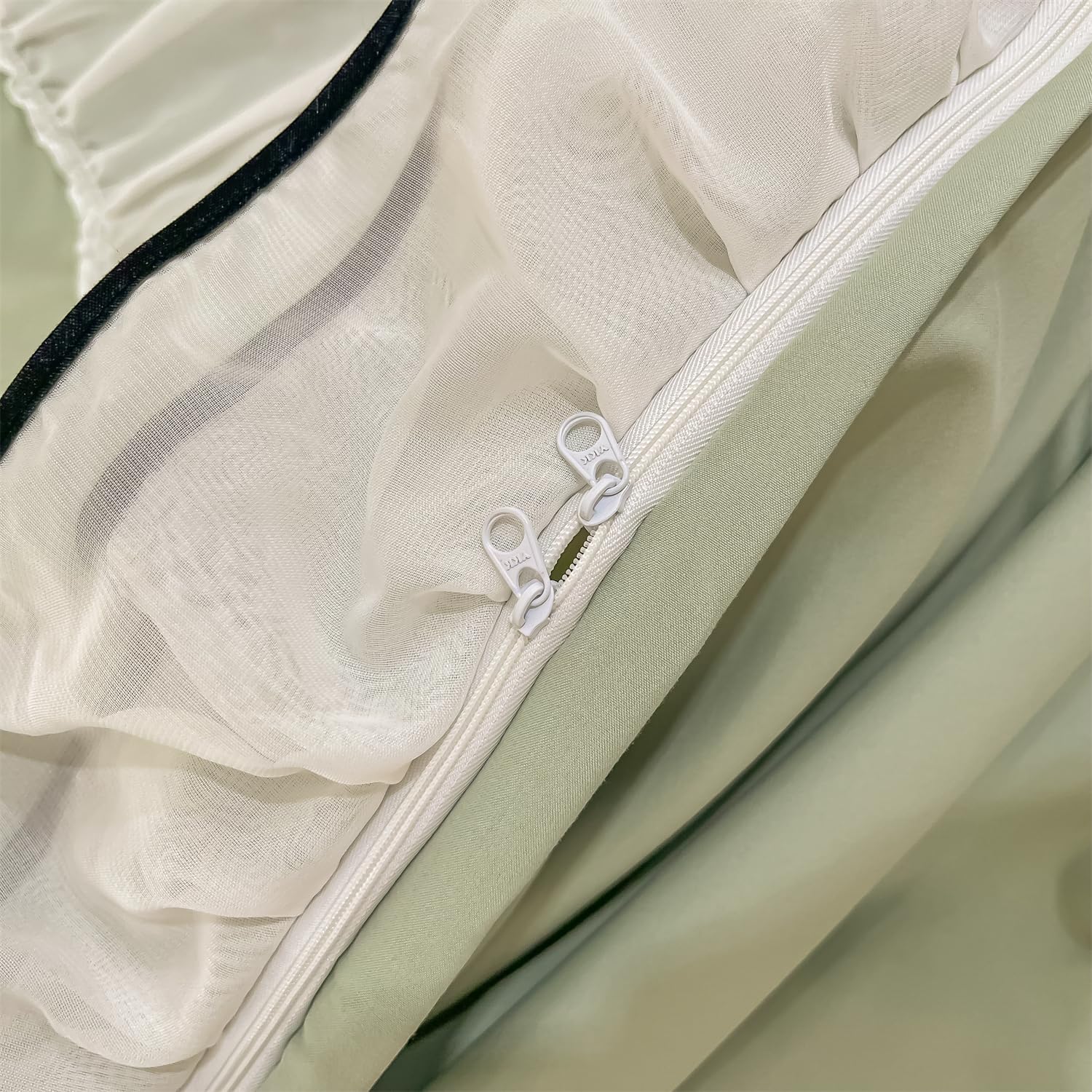 Duvet Cover Ruffle Beddding Set with Bowtie - 3 Pieces Comforter Cover Set with Zipper Closure & Pillowcase - Comforter Not Included