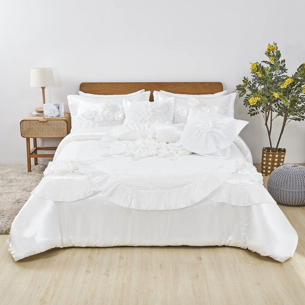 Floral Luxurious Comforter Set