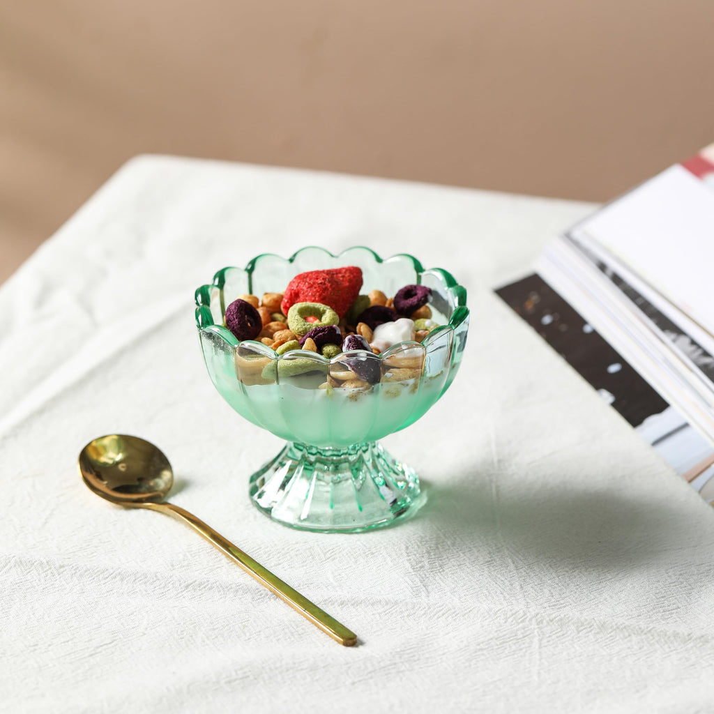 Set of 5oz Footed Tulip Glass Dessert Cups â€?Perfect for Ice Cream, Sundaes, Fruit, Snacks, Cocktails & Holiday Parties