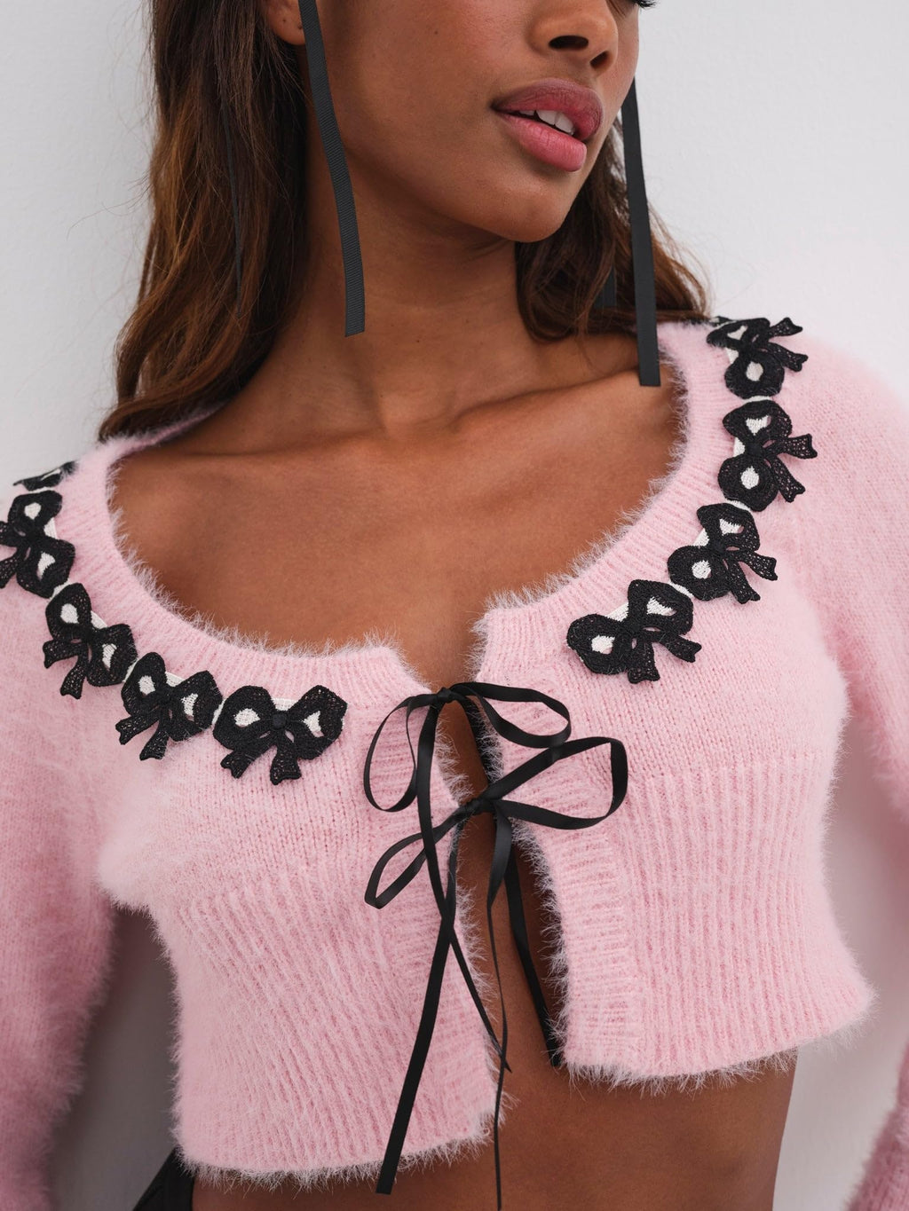 Women Y2k V Neck Sweater Retro Low Cut Long Sleeve Pullover Top E-Girl Cute Solid Loose Fit Lace Up Going Out Jumper