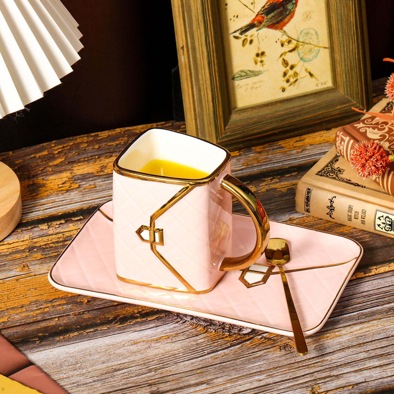 Set Coffee Mug Elegant Handbag Shaped Cup Modern Ceramic Purse Mug with Spoon and Saucer, 10oz Cute Creative Tea Cup