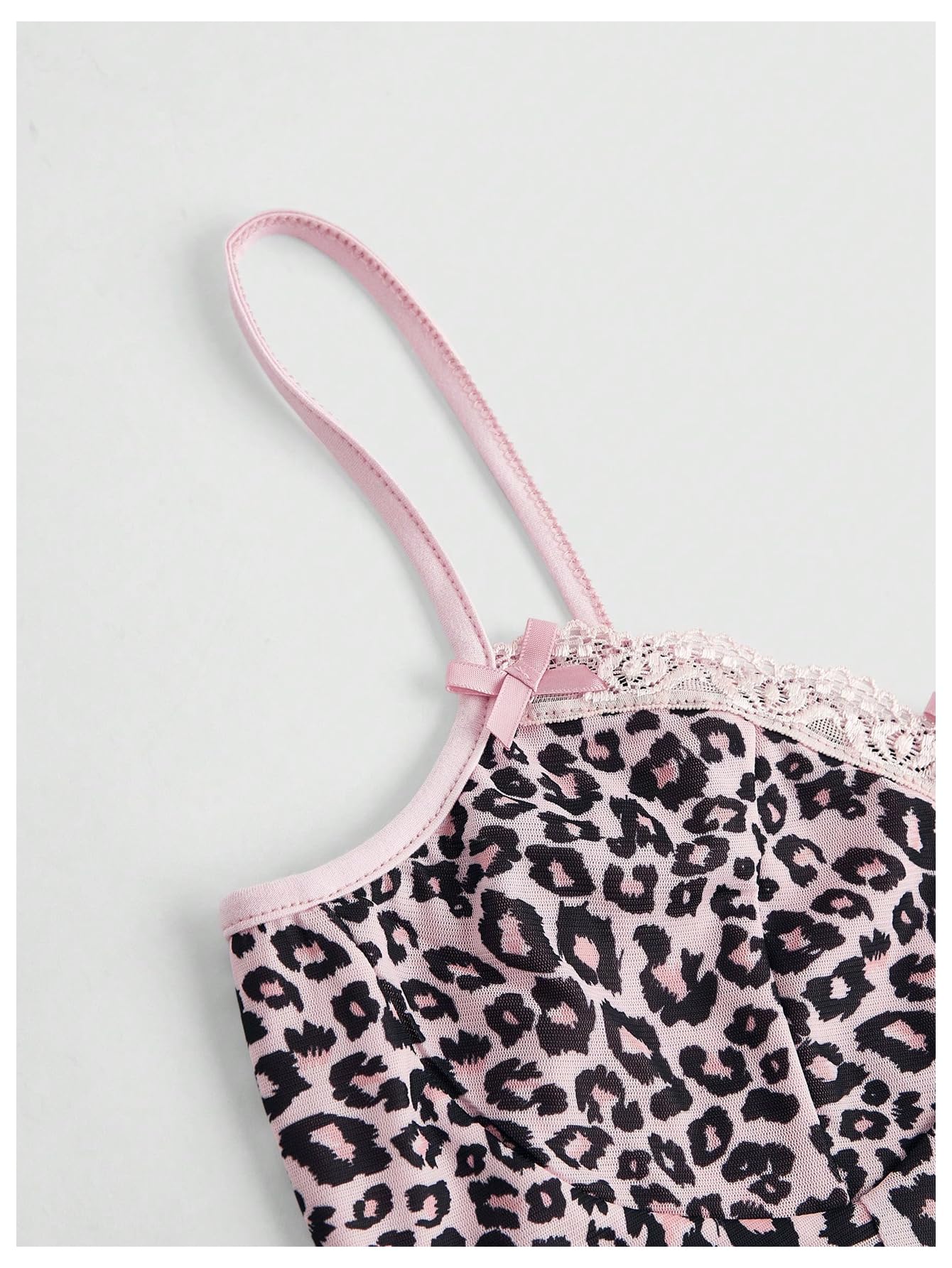 Women's Y2k Lace Trim Leopard Print Camisole Tops Sleeveless Spaghetti Strap Cheetah Crop Tank Top