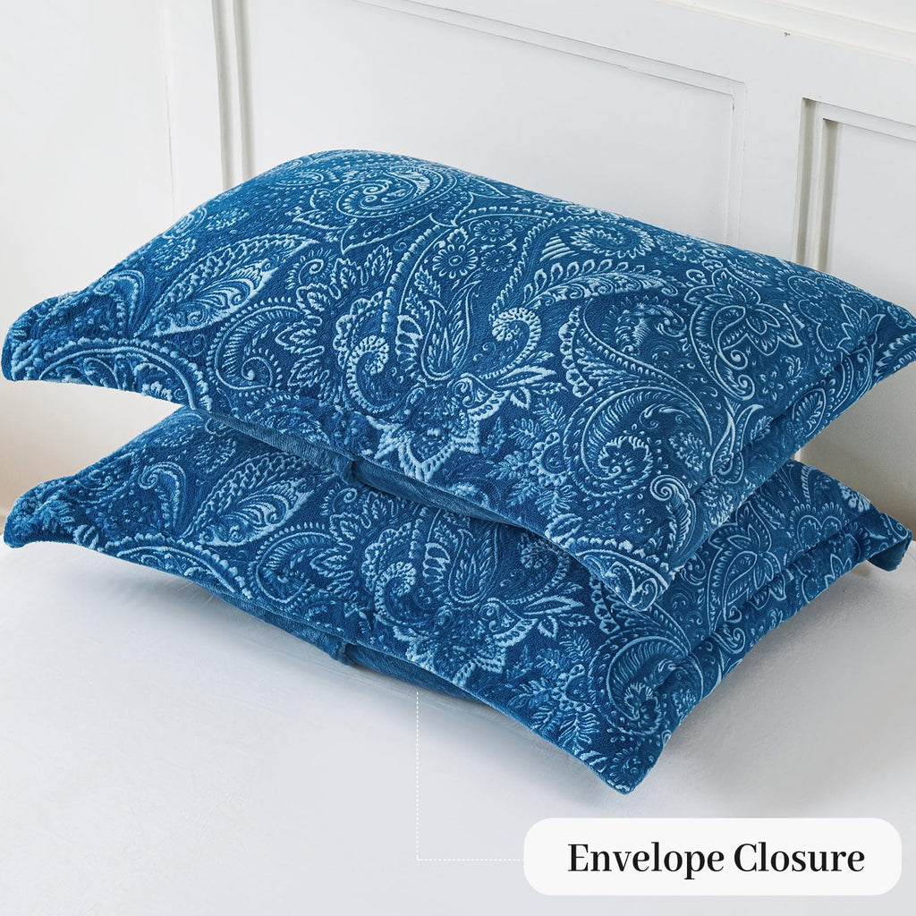 Faux Fur Pillow Cases Set of 2, Luxury Ultra Soft Fuzzy Pillowcases, Fluffy Plush Velvet Pillow Covers with Zipper, Cozy Warmth and No Shedding