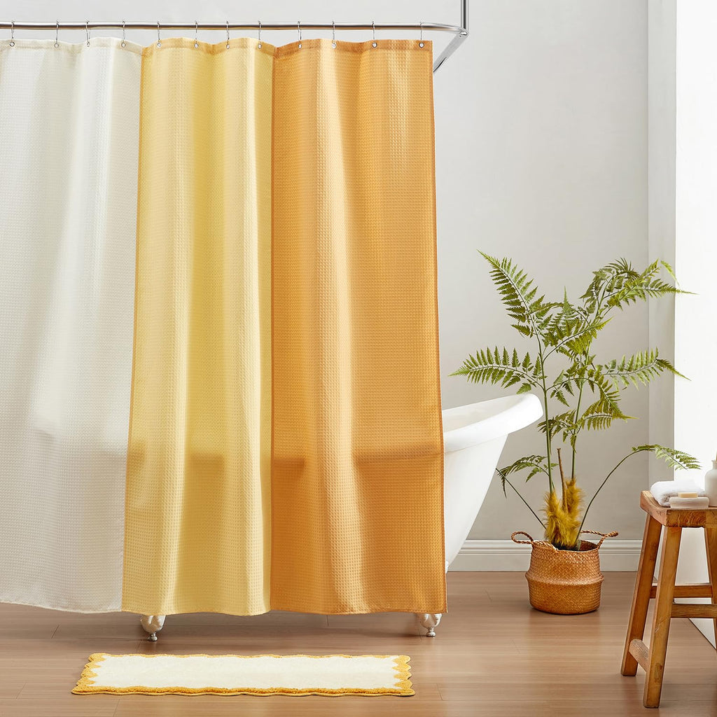 Wavy Bath Mat with Scalloped Ripple Design, Microfiber Absorbent Non Slip Tufted Rug