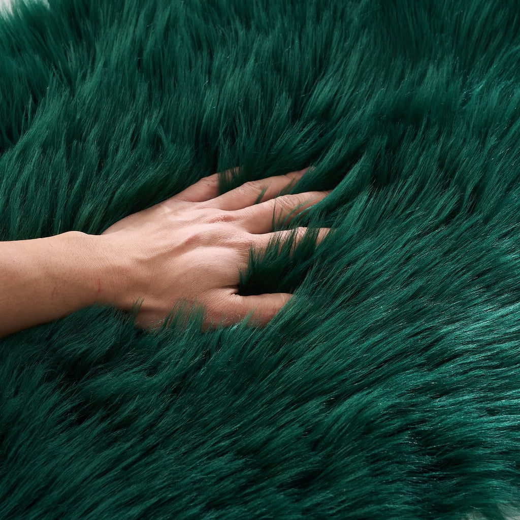 Ultra Soft Faux Fluffy/Fuzzy Shaggy Area Rug - Fur Chair Cover Seat Pad