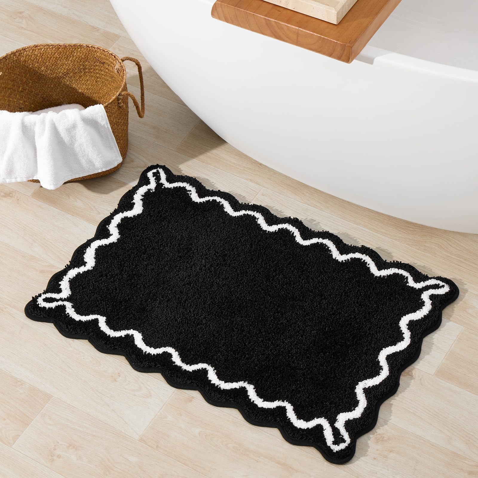 Cute Scalloped Bath Mat, Fun Plush Microfiber Scallop Bathroom Rugs Non Slip Washable Quick Dry Absorbent