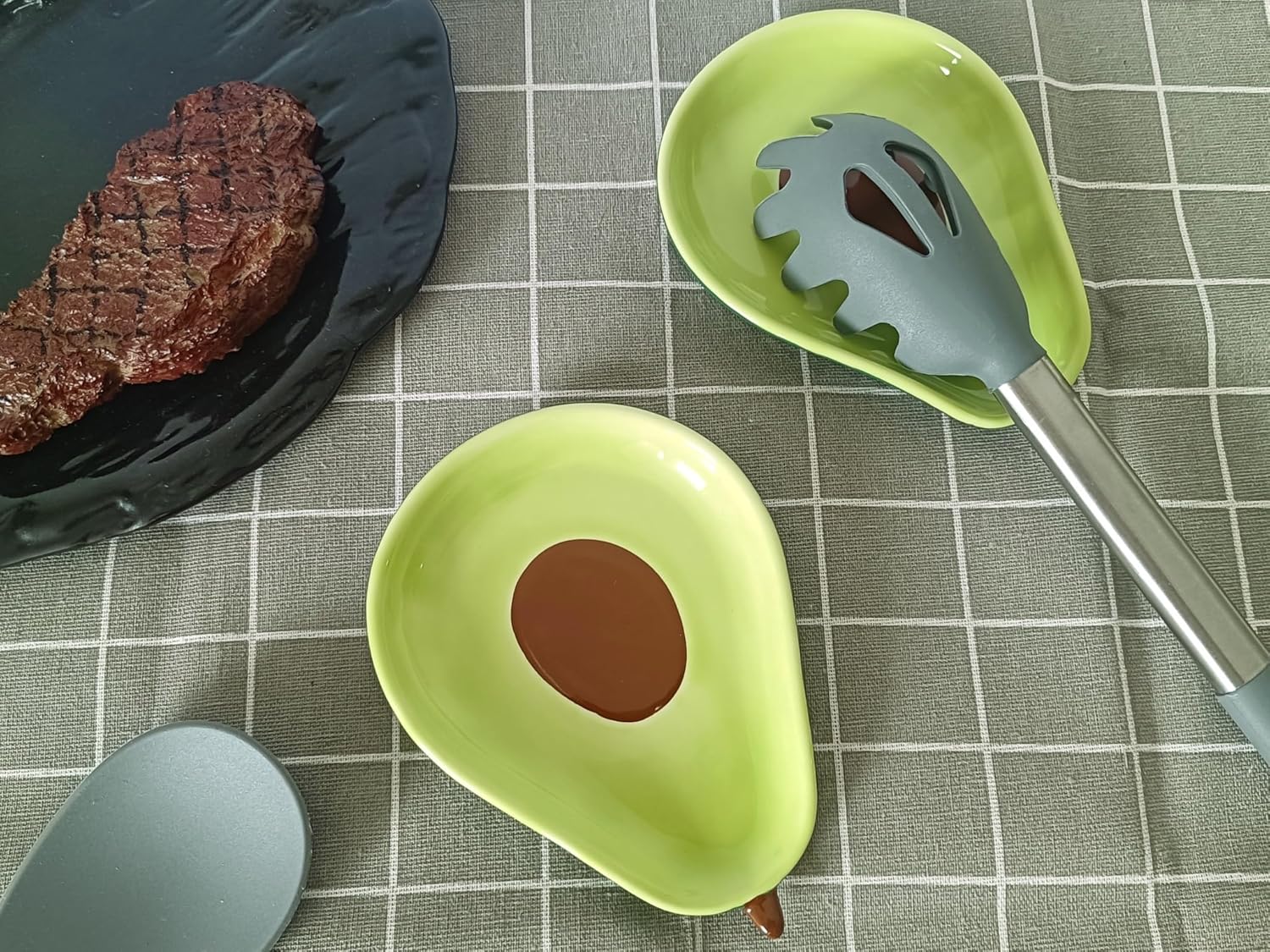 Ceramic Spoon Rest for Stove Top, Avocado Cute Spoon Rest for Kitchen Counter, Cooking Spoon Holder for Kitchen Counter, Utensil Rest